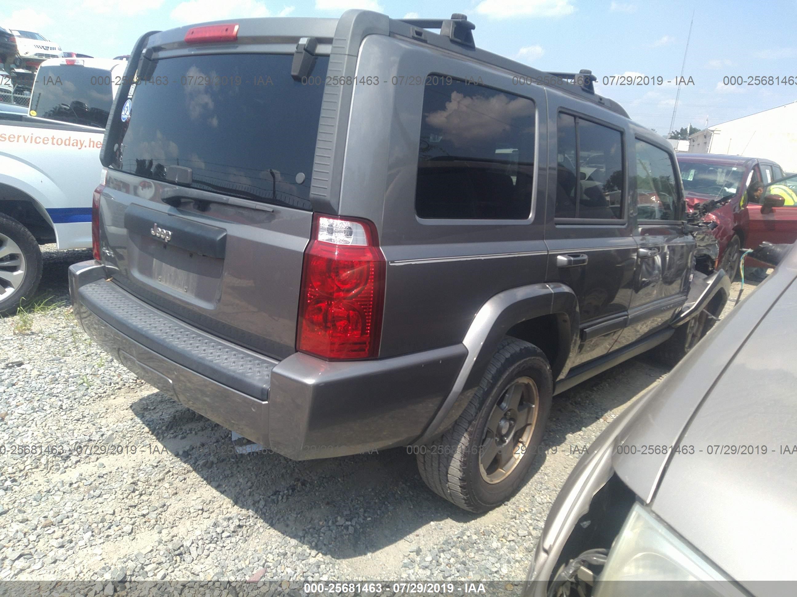 Photo 3 VIN: 1J8HG48K67C685375 - JEEP COMMANDER 