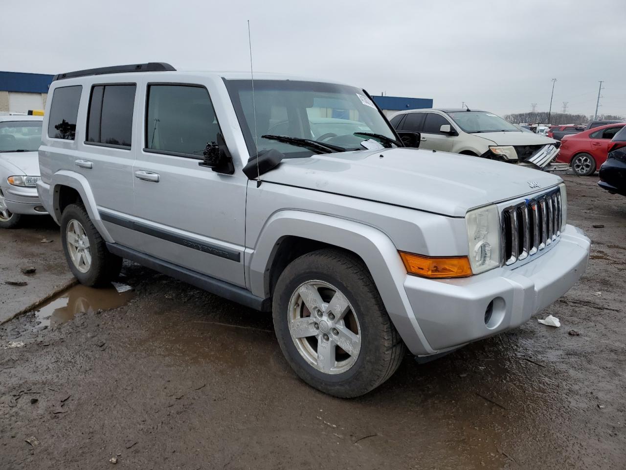 Photo 3 VIN: 1J8HG48K68C229992 - JEEP COMMANDER 