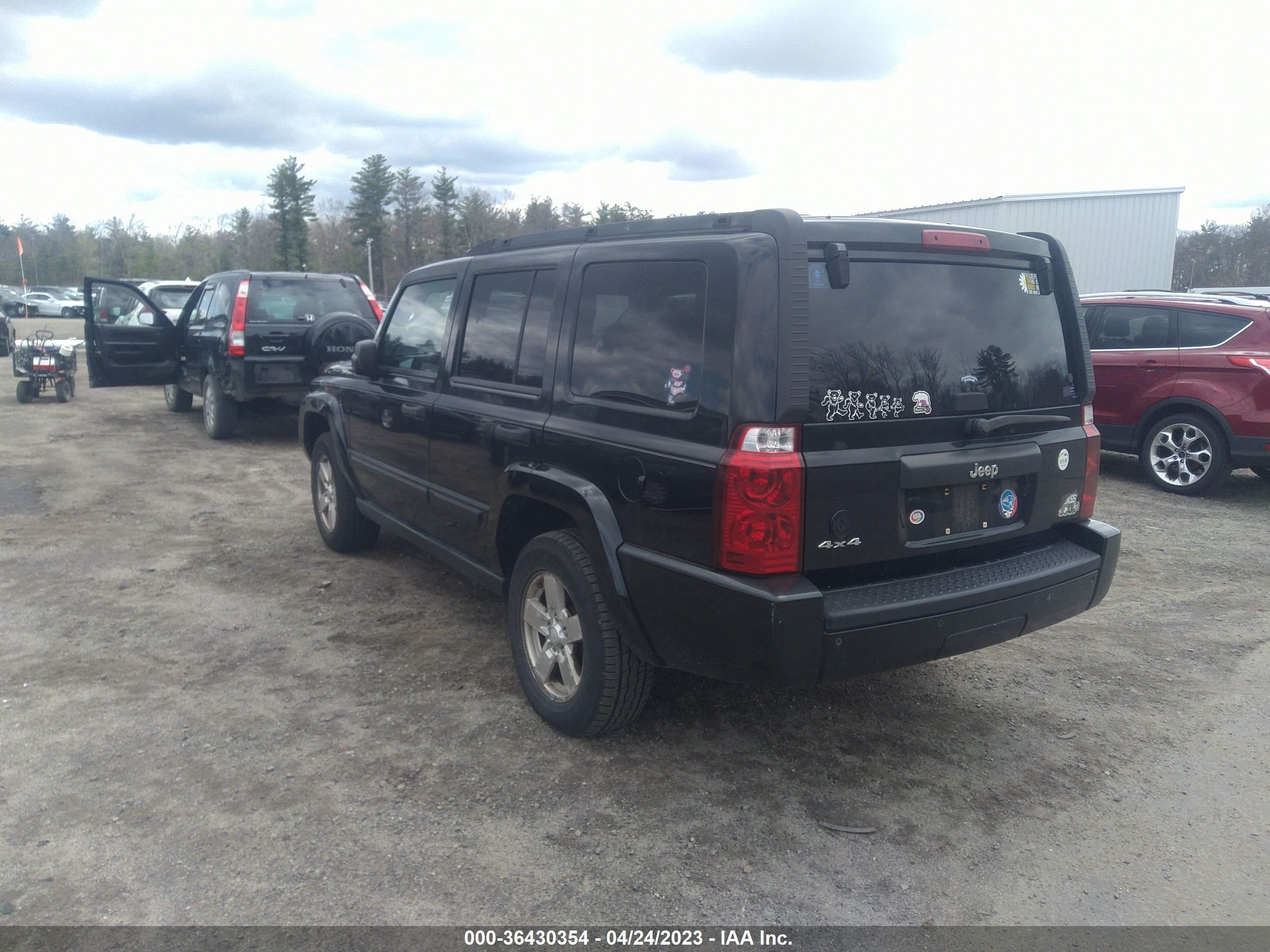 Photo 2 VIN: 1J8HG48K86C225634 - JEEP COMMANDER 