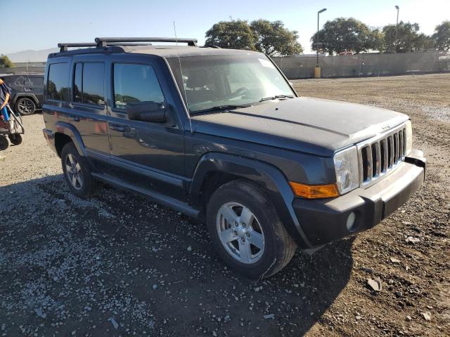 Photo 3 VIN: 1J8HG48K88C145687 - JEEP COMMANDER 