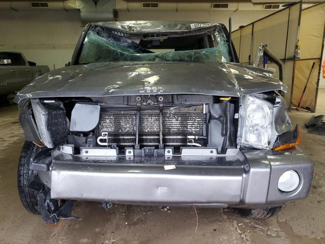 Photo 4 VIN: 1J8HG48K98C135203 - JEEP COMMANDER 