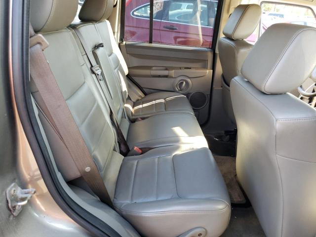 Photo 10 VIN: 1J8HG48KX6C317778 - JEEP COMMANDER 