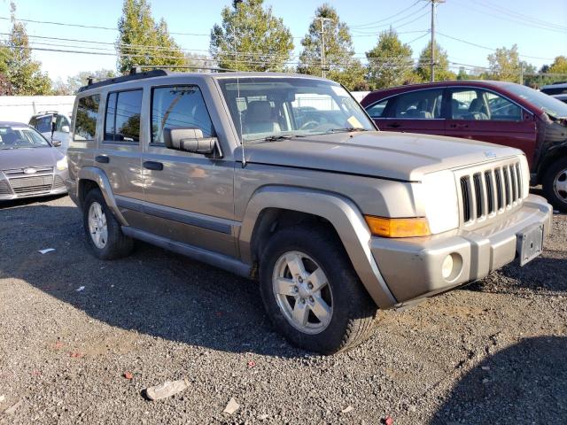 Photo 3 VIN: 1J8HG48KX6C317778 - JEEP COMMANDER 