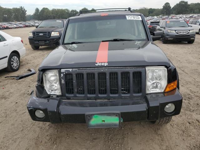 Photo 4 VIN: 1J8HG48KX8C127983 - JEEP COMMANDER 