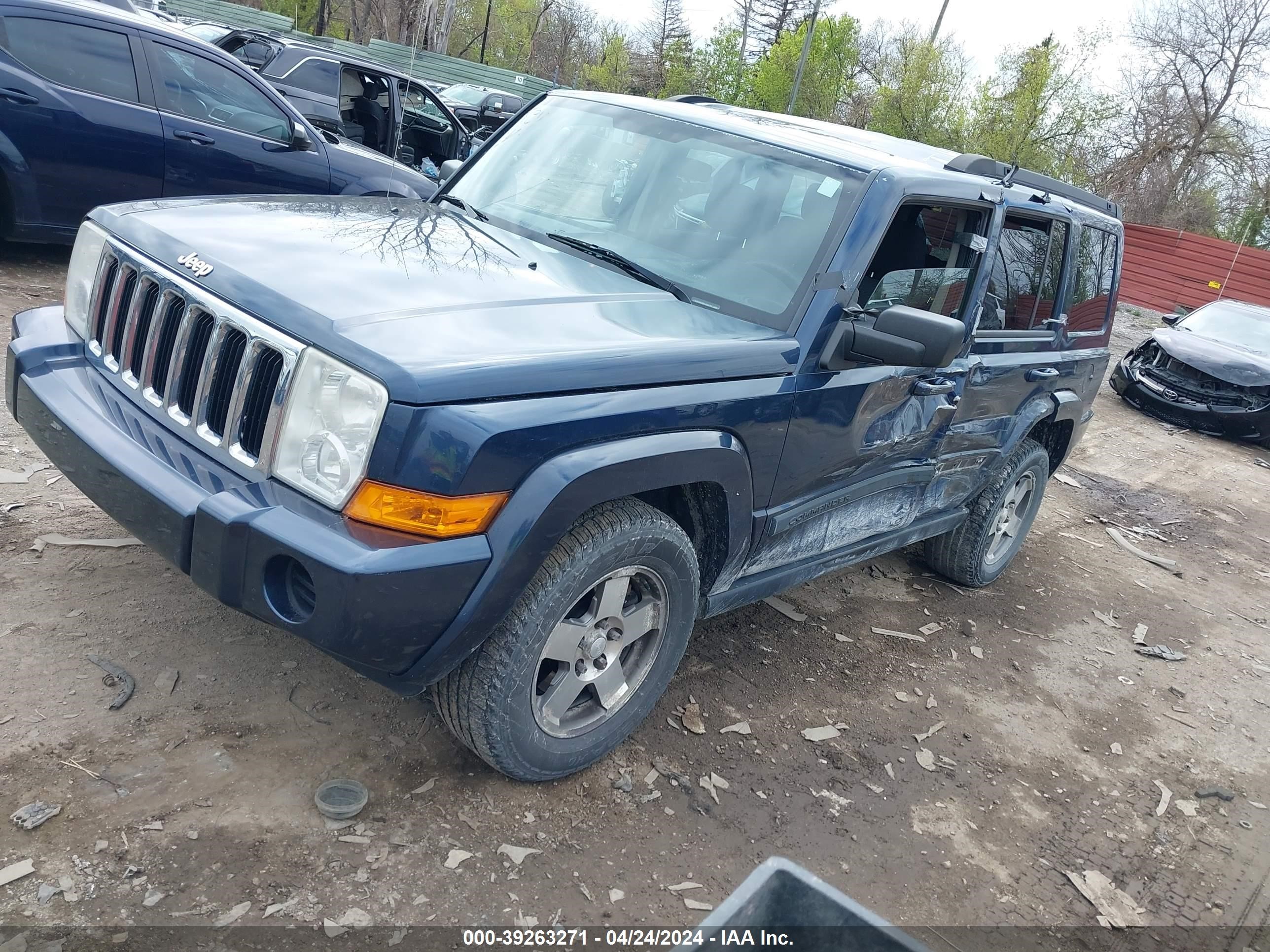 Photo 1 VIN: 1J8HG48KX9C541332 - JEEP COMMANDER 