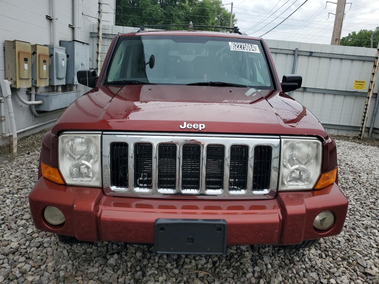 Photo 25 VIN: 1J8HG48N38C184732 - JEEP COMMANDER 