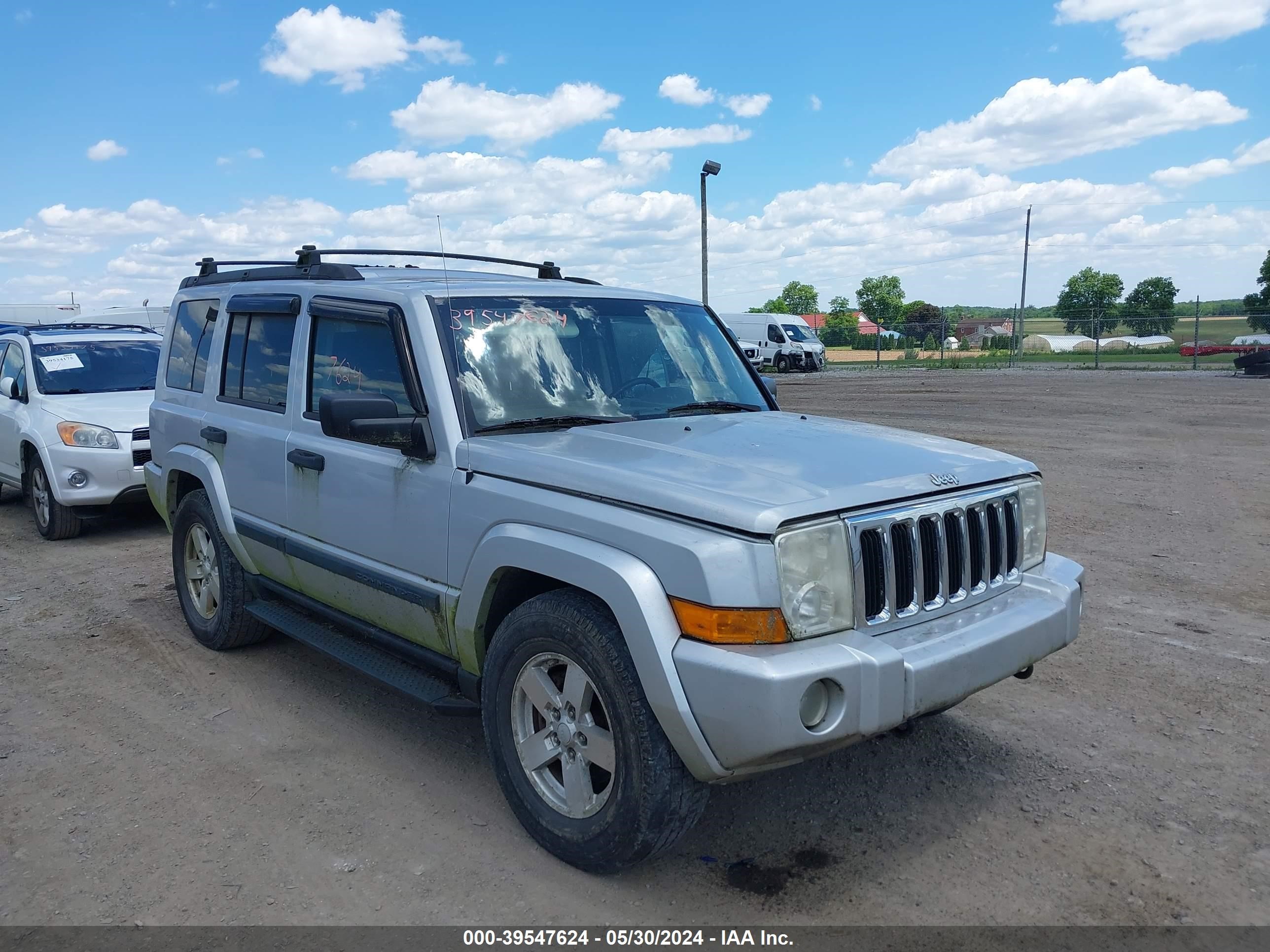 Photo 0 VIN: 1J8HG48N56C105249 - JEEP COMMANDER 