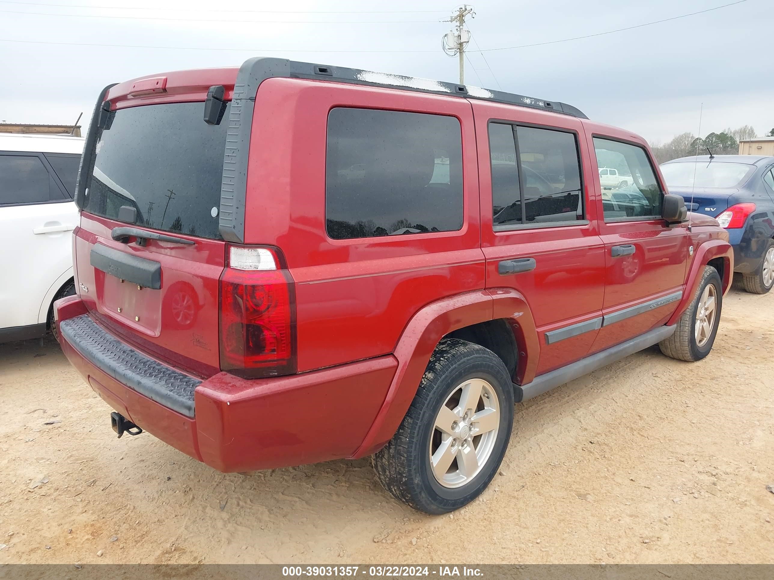 Photo 3 VIN: 1J8HG48N86C167082 - JEEP COMMANDER 