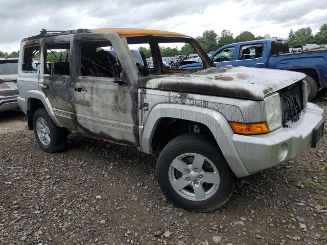 Photo 3 VIN: 1J8HG48N88C225517 - JEEP COMMANDER 