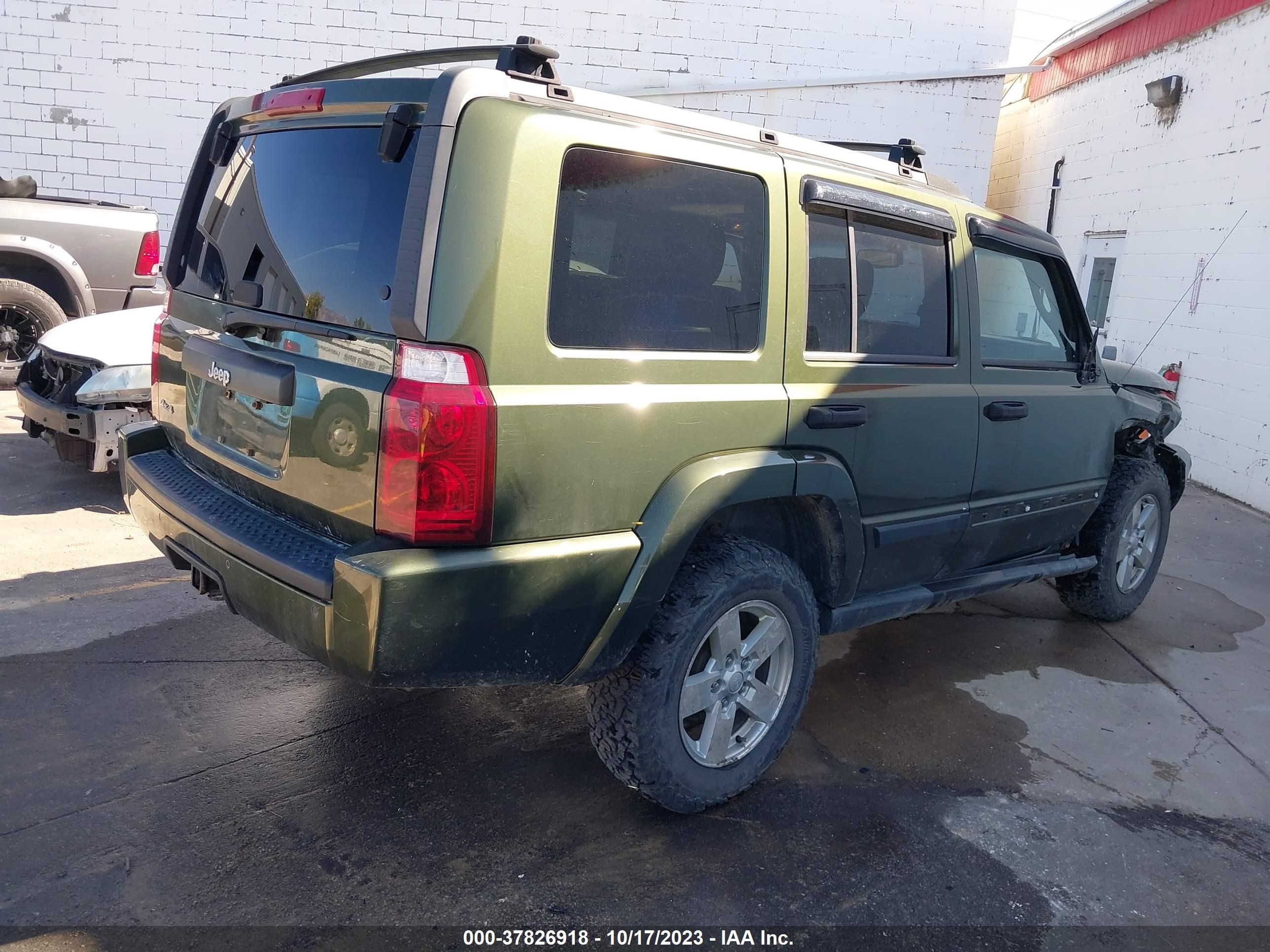 Photo 3 VIN: 1J8HG48NX6C315264 - JEEP COMMANDER 