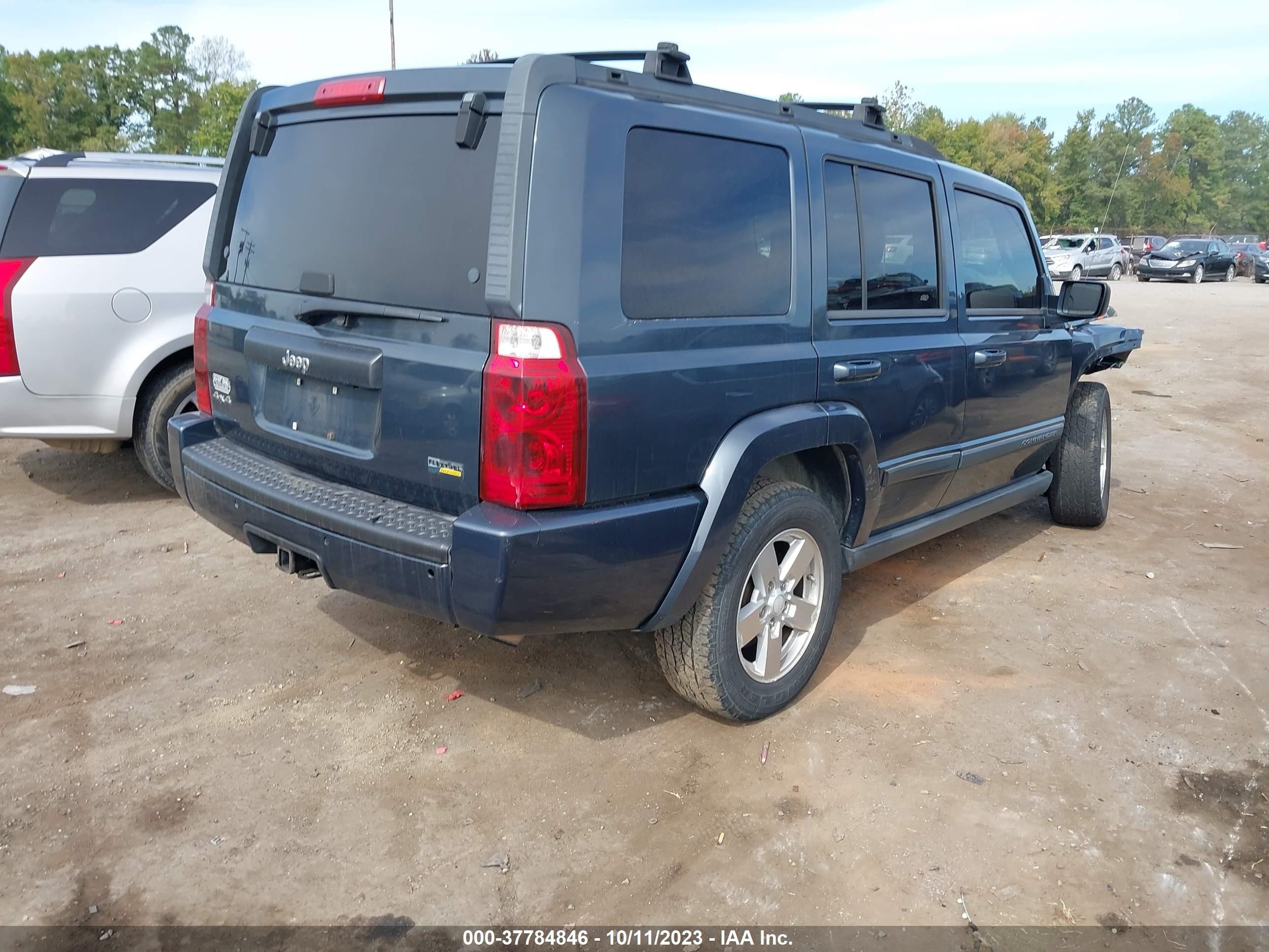 Photo 3 VIN: 1J8HG48P07C592377 - JEEP COMMANDER 