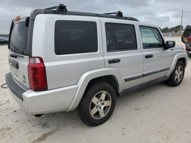 Photo 2 VIN: 1J8HG48P29C516548 - JEEP COMMANDER 