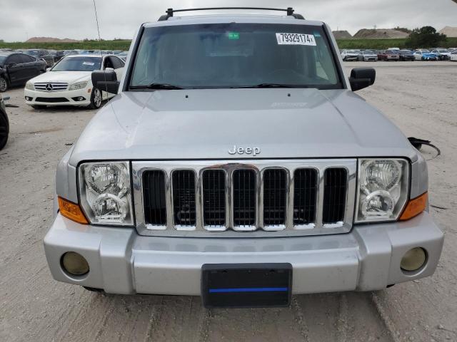 Photo 4 VIN: 1J8HG48P29C516548 - JEEP COMMANDER 