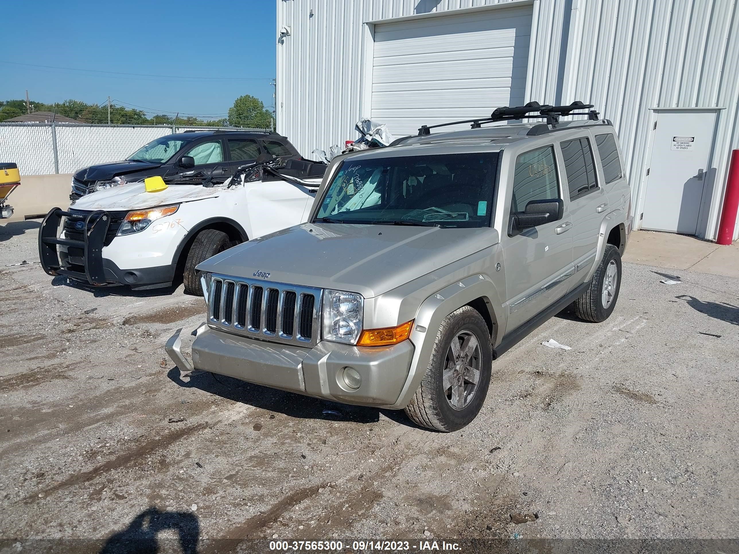 Photo 1 VIN: 1J8HG58218C244213 - JEEP COMMANDER 