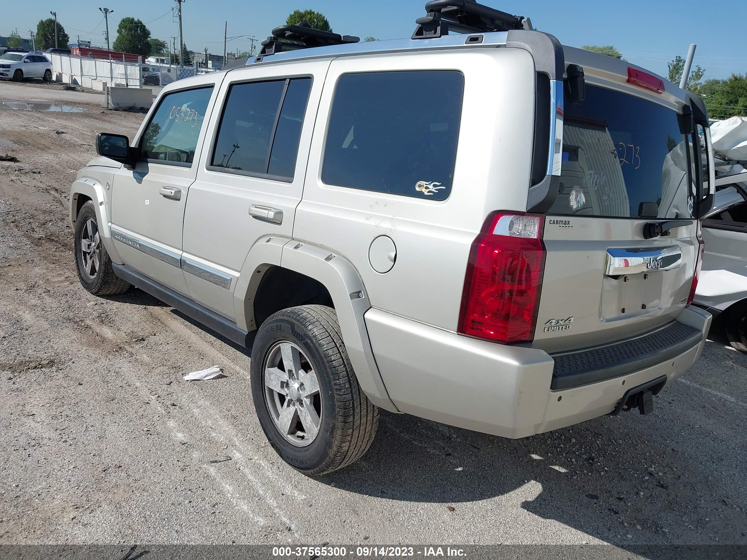 Photo 2 VIN: 1J8HG58218C244213 - JEEP COMMANDER 