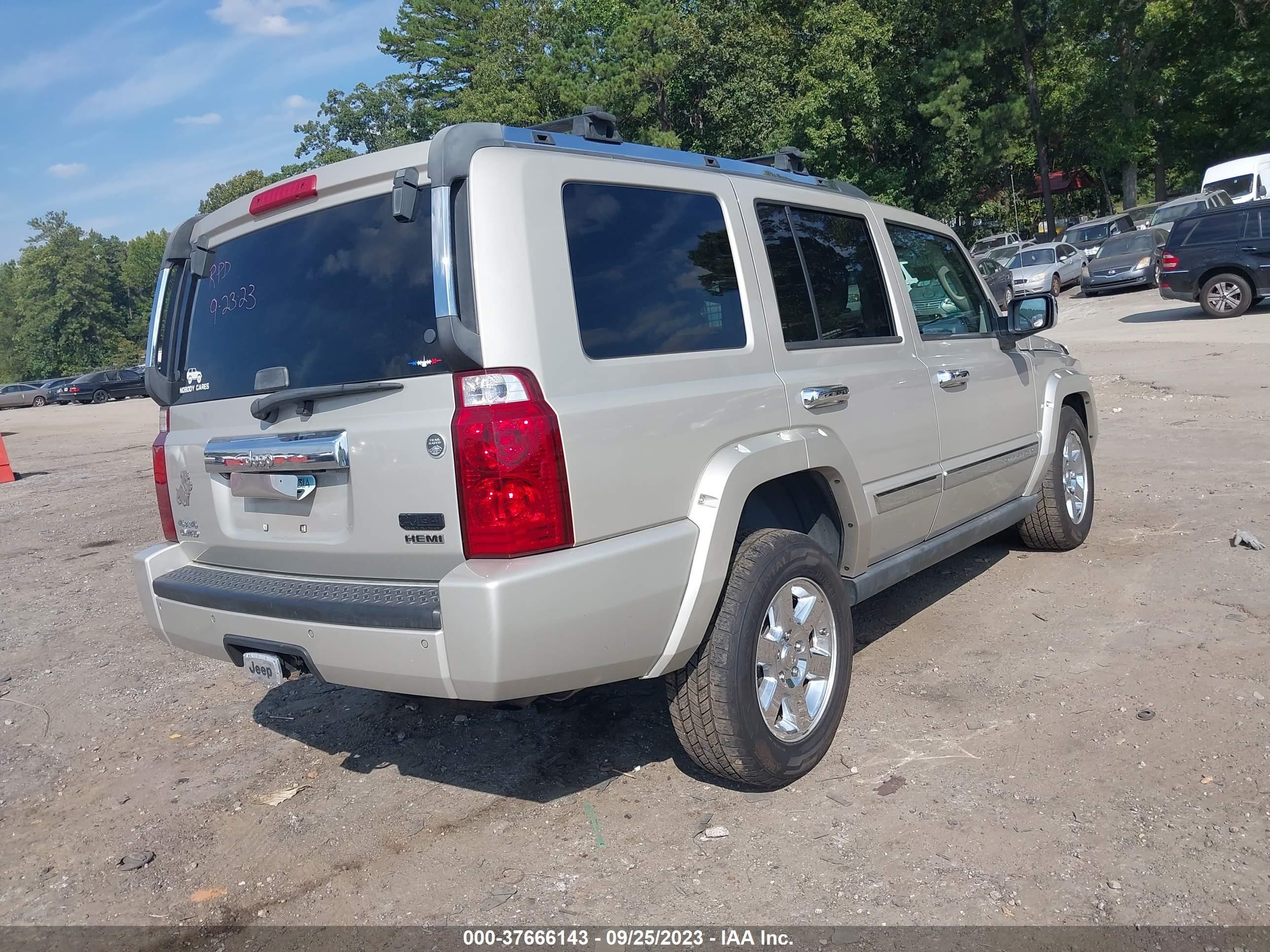 Photo 3 VIN: 1J8HG58227C529985 - JEEP COMMANDER 