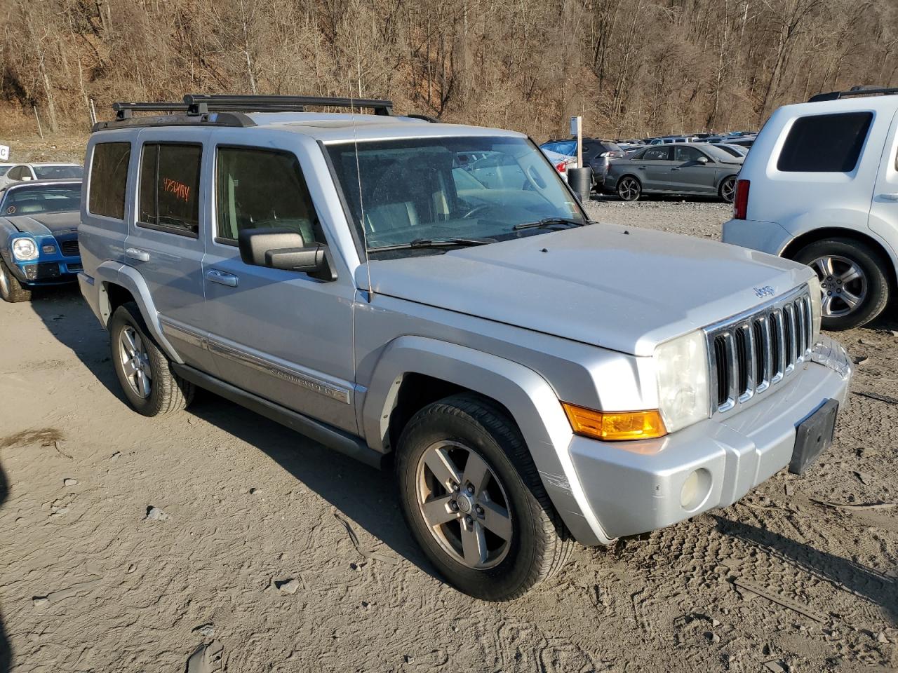 Photo 3 VIN: 1J8HG58248C215465 - JEEP COMMANDER 