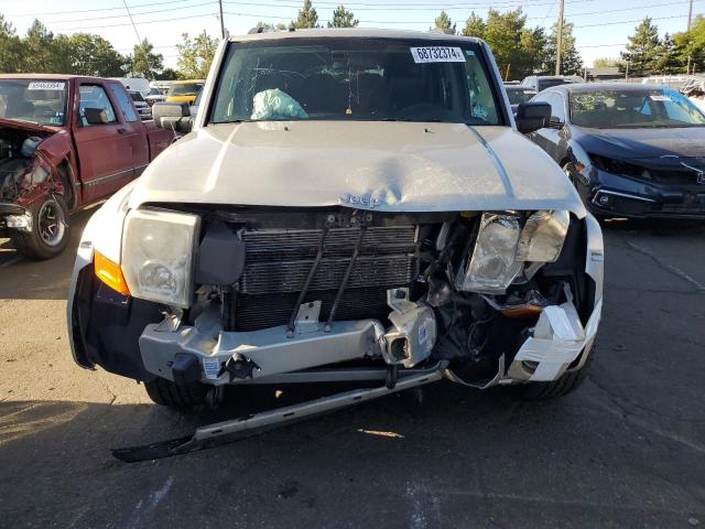 Photo 4 VIN: 1J8HG582X8C200842 - JEEP COMMANDER 