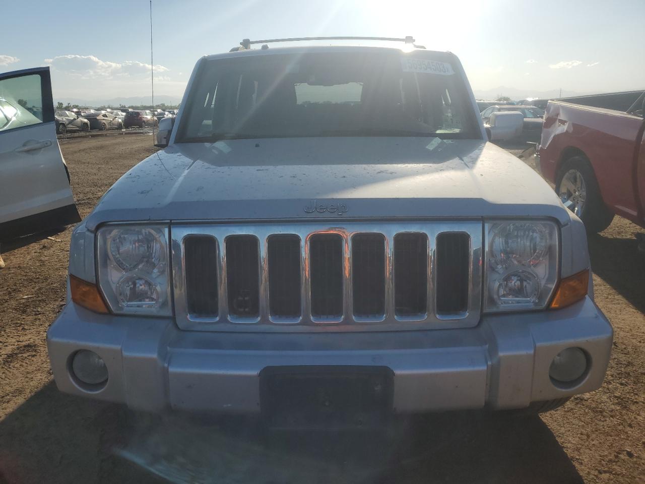 Photo 4 VIN: 1J8HG58P59C545578 - JEEP COMMANDER 