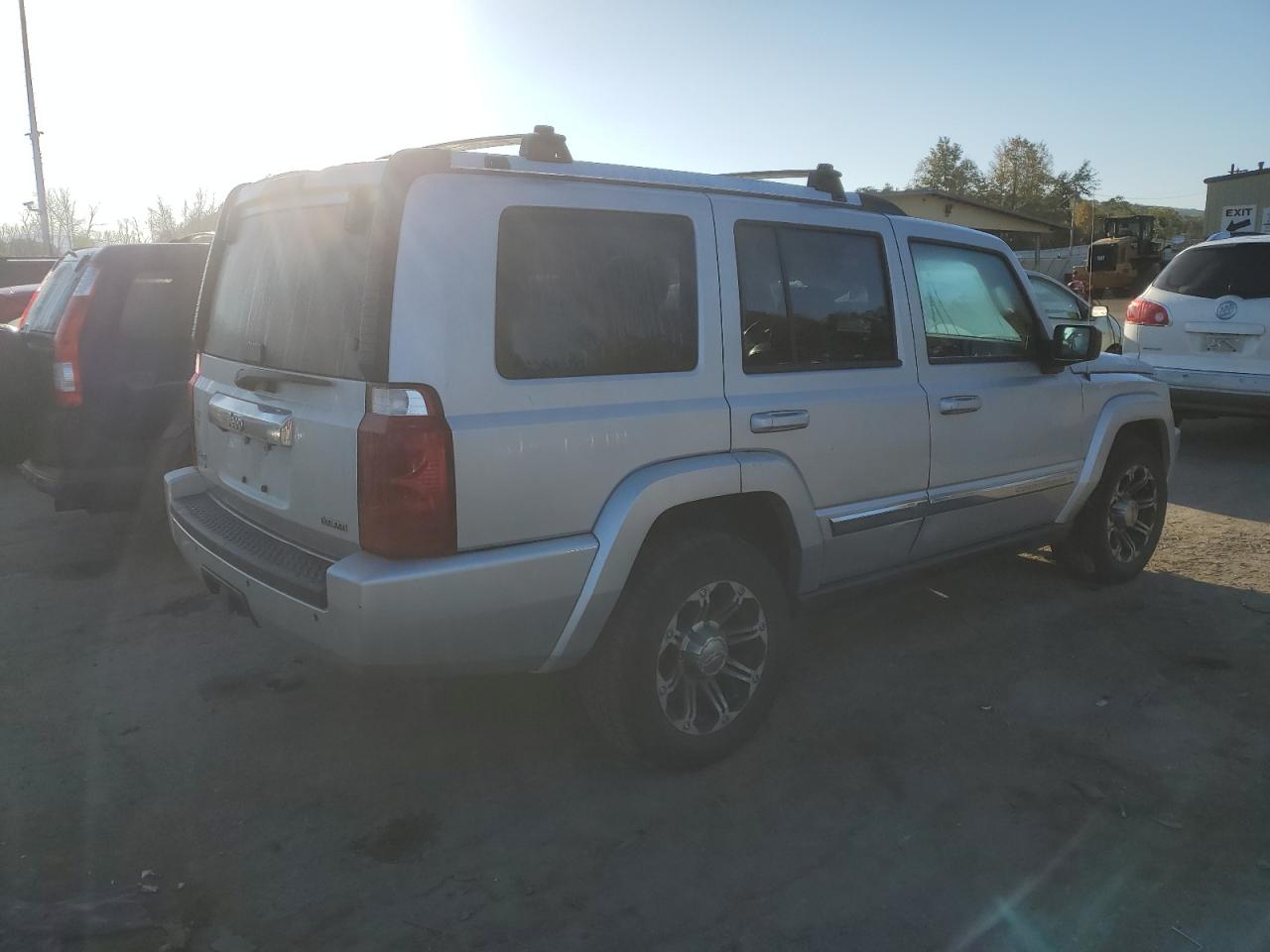 Photo 2 VIN: 1J8HG58T19C549186 - JEEP COMMANDER 