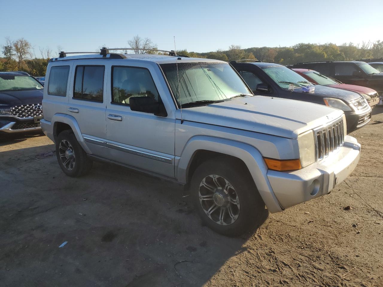 Photo 3 VIN: 1J8HG58T19C549186 - JEEP COMMANDER 