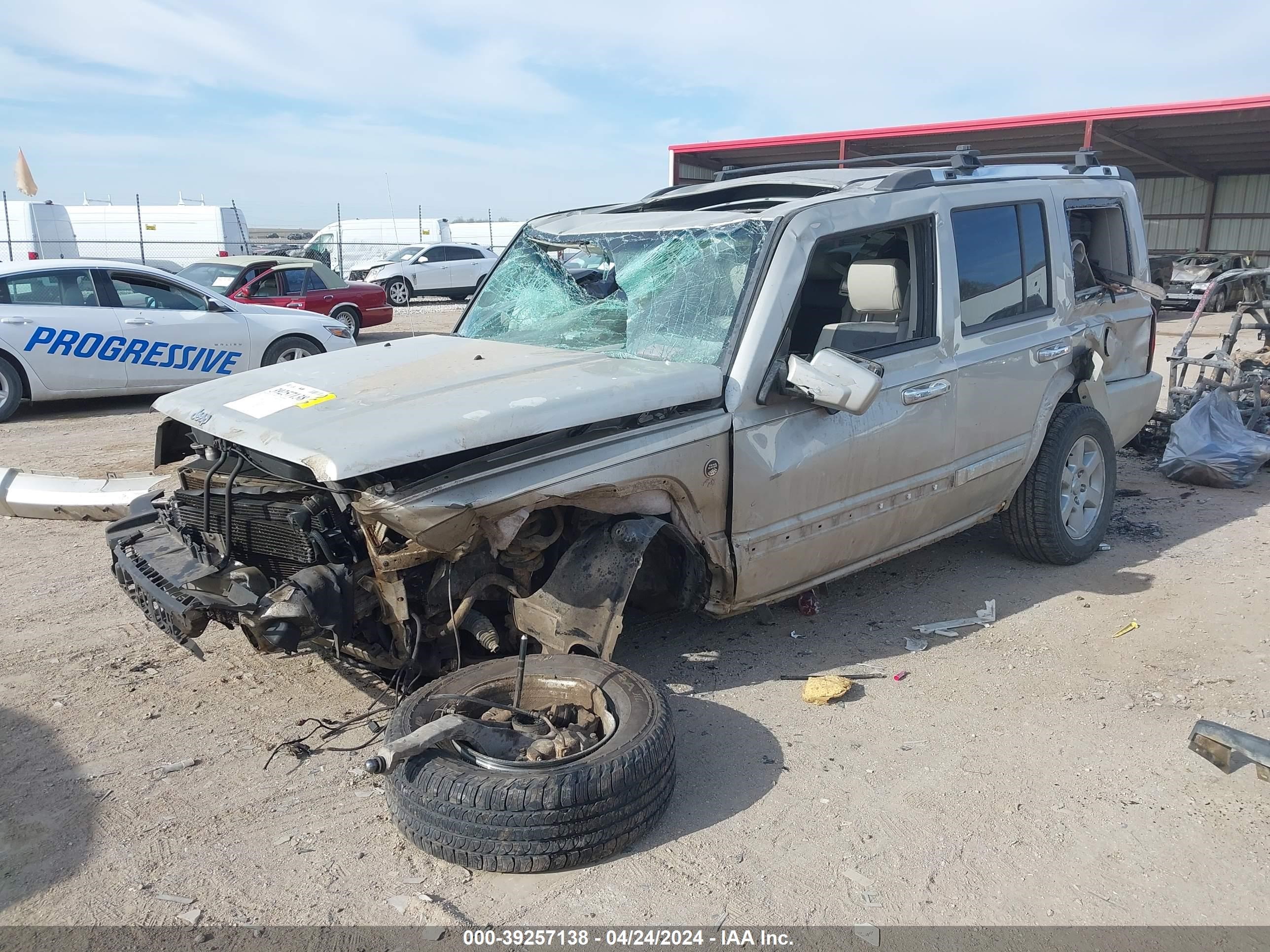 Photo 1 VIN: 1J8HG68248C152910 - JEEP COMMANDER 