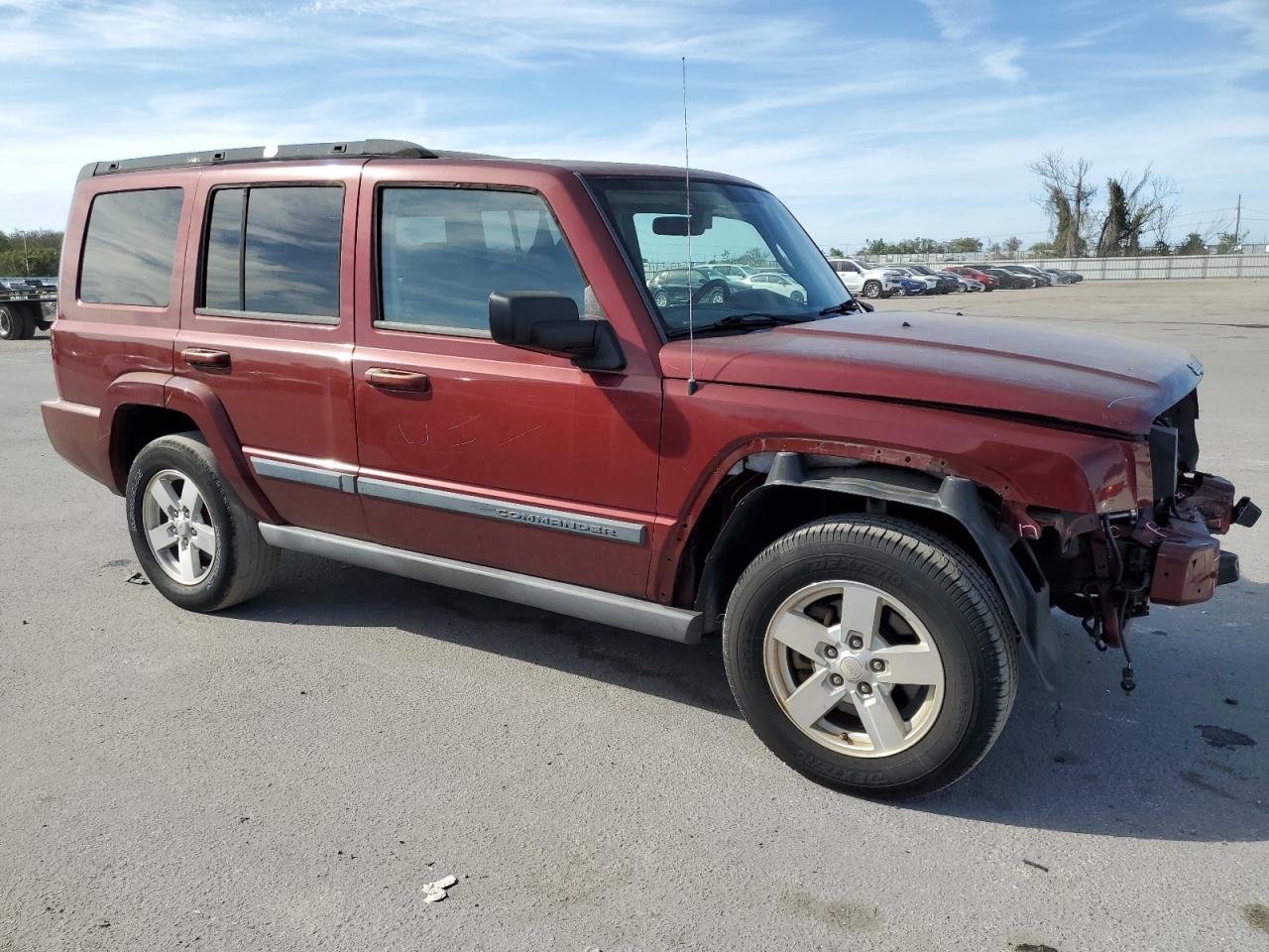 Photo 3 VIN: 1J8HH48K07C547716 - JEEP COMMANDER 