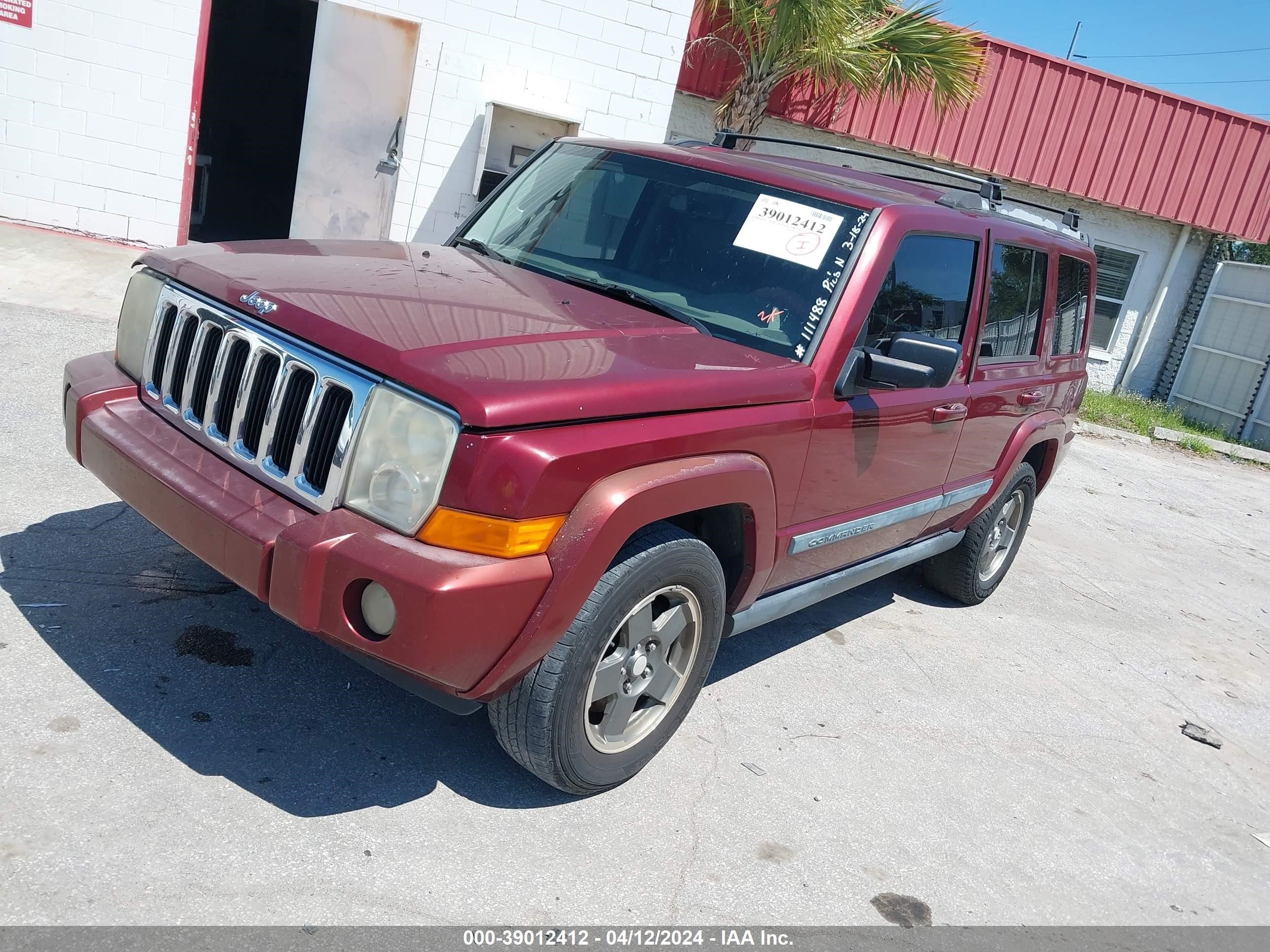 Photo 1 VIN: 1J8HH48K18C111488 - JEEP COMMANDER 