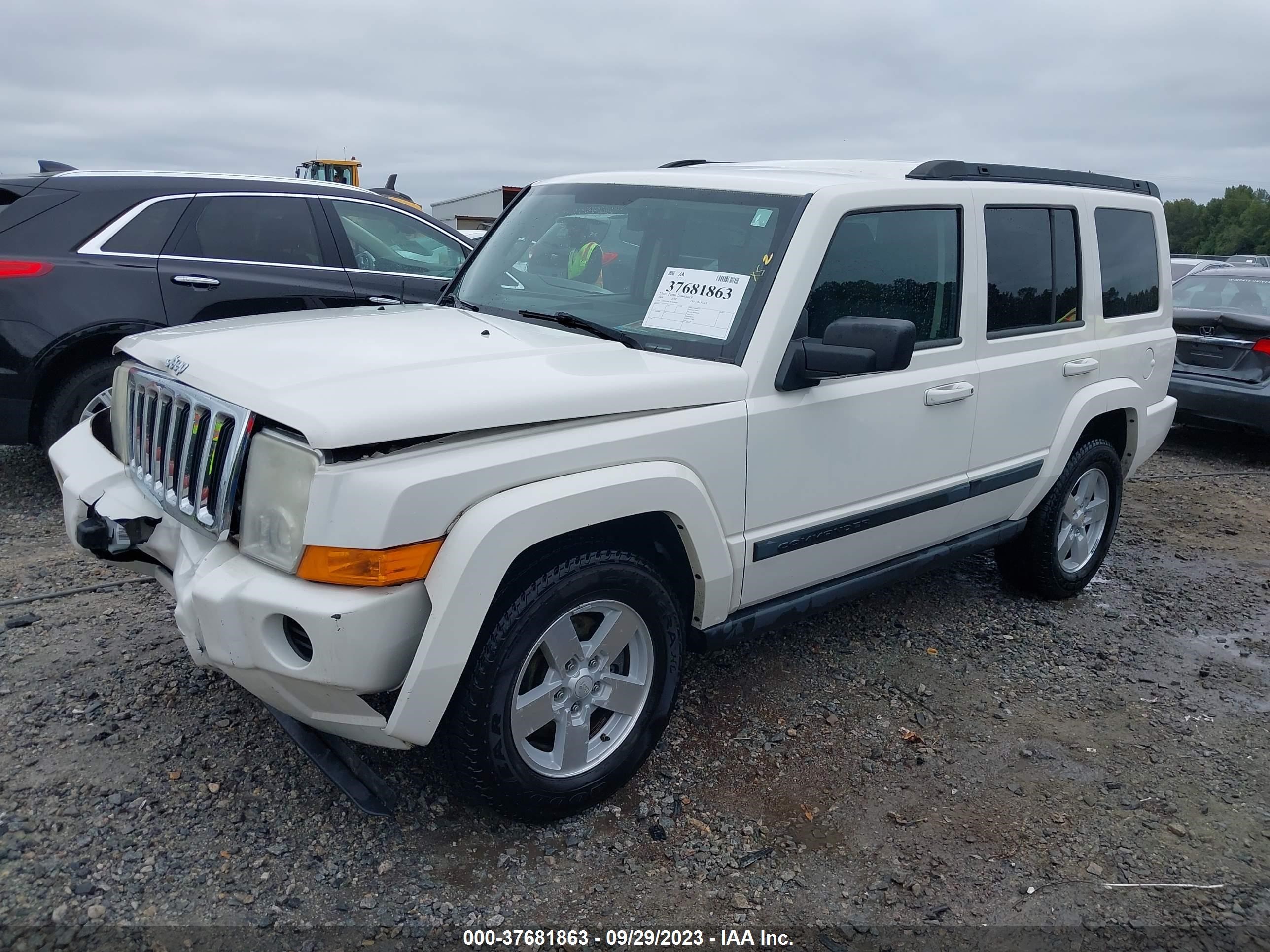 Photo 1 VIN: 1J8HH48K18C168600 - JEEP COMMANDER 