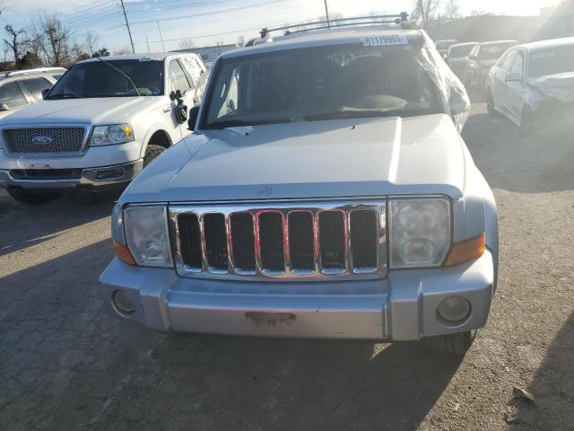 Photo 4 VIN: 1J8HH48K48C114935 - JEEP COMMANDER 