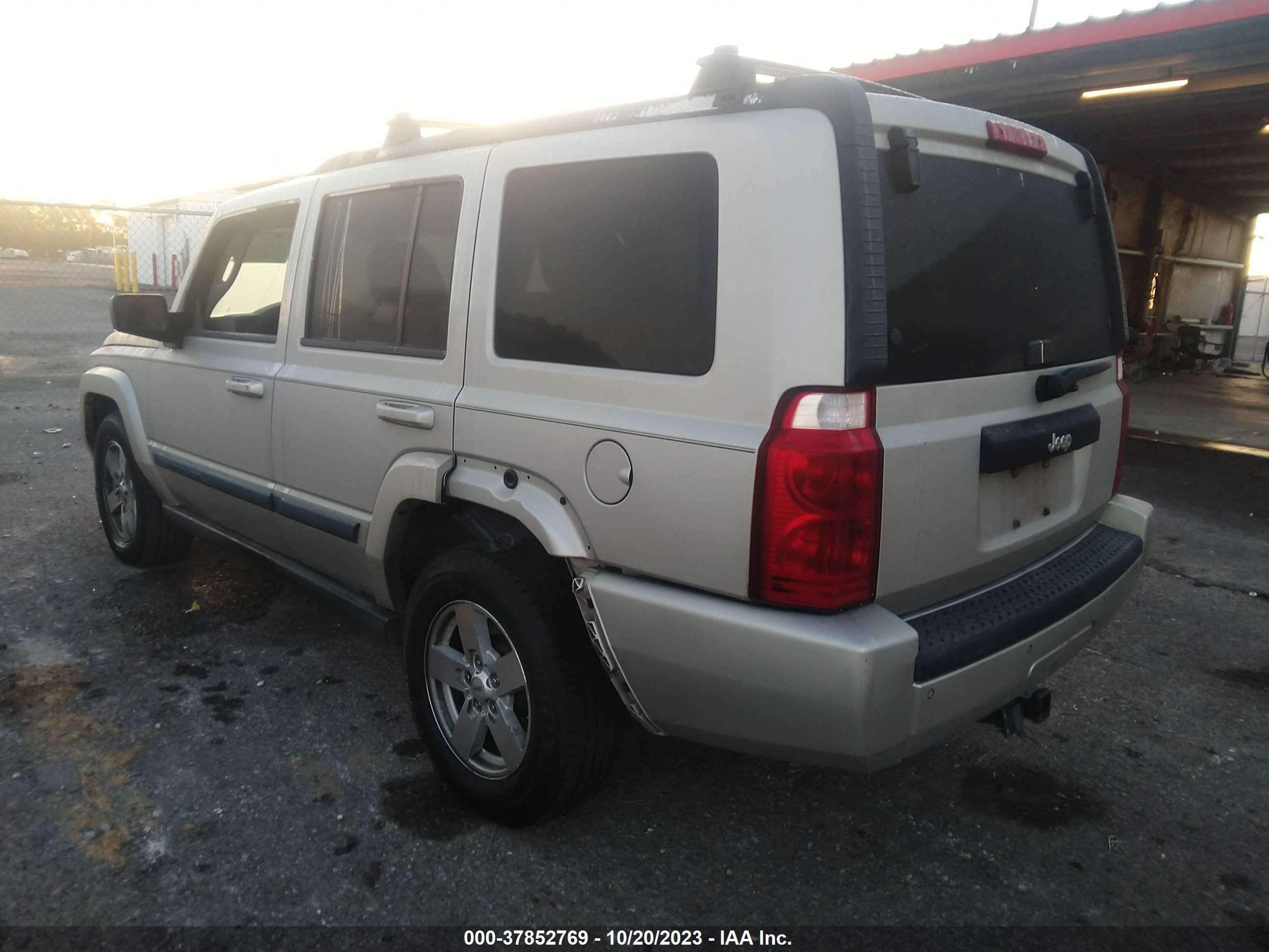 Photo 2 VIN: 1J8HH48K48C133291 - JEEP COMMANDER 