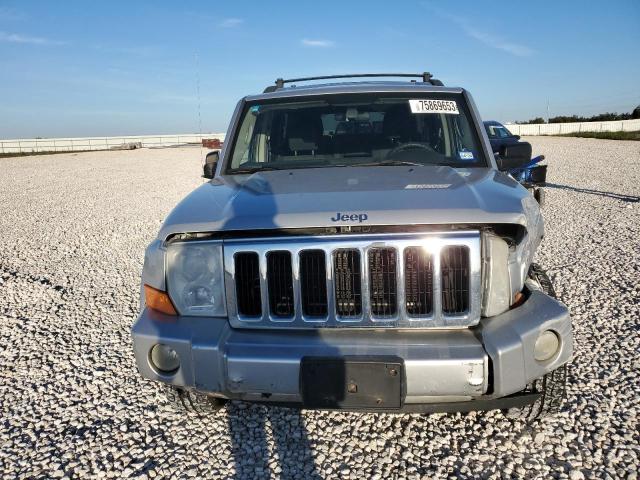 Photo 4 VIN: 1J8HH48K58C190972 - JEEP COMMANDER 