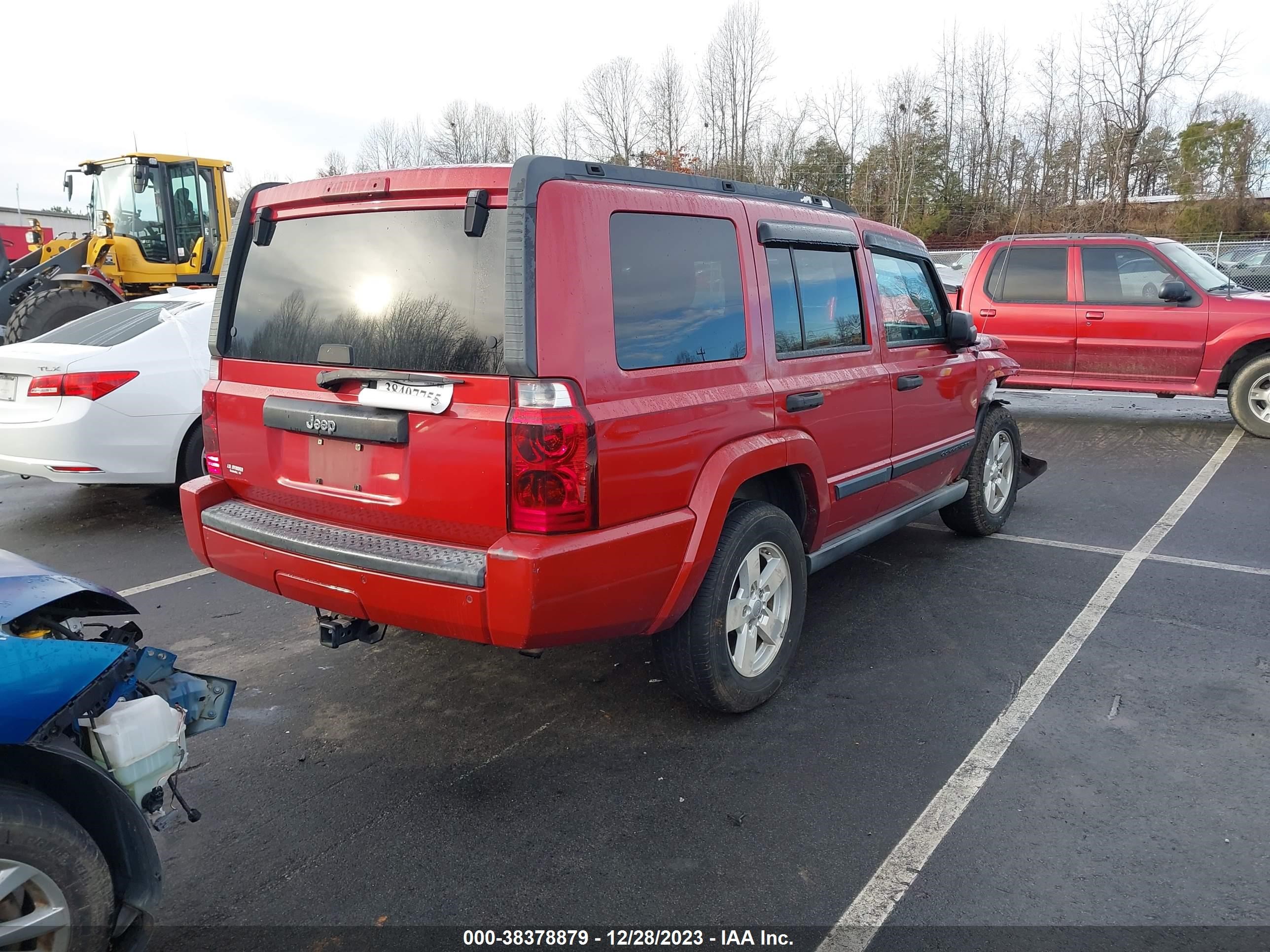 Photo 3 VIN: 1J8HH48K76C327259 - JEEP COMMANDER 