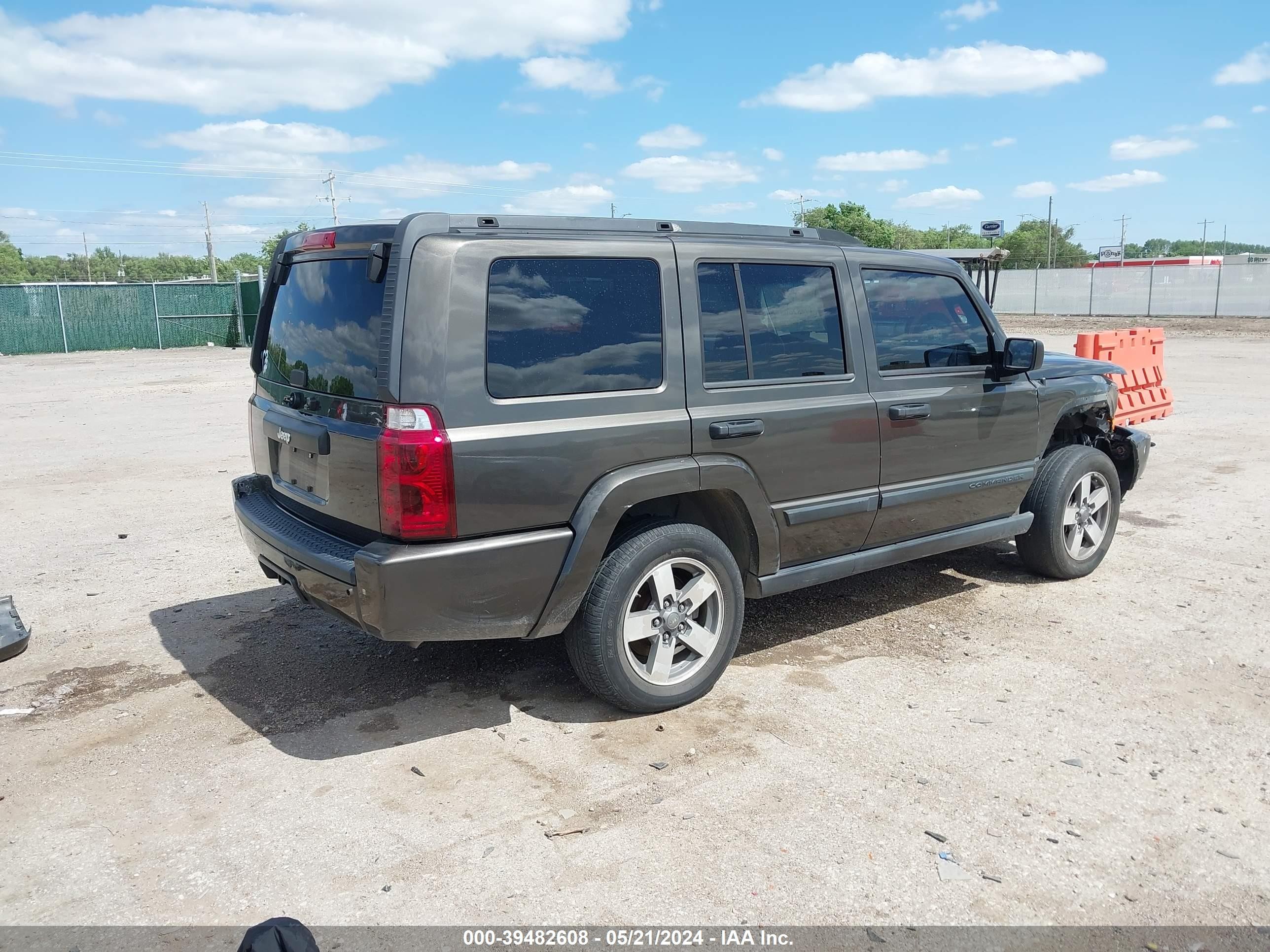 Photo 3 VIN: 1J8HH48K86C276743 - JEEP COMMANDER 