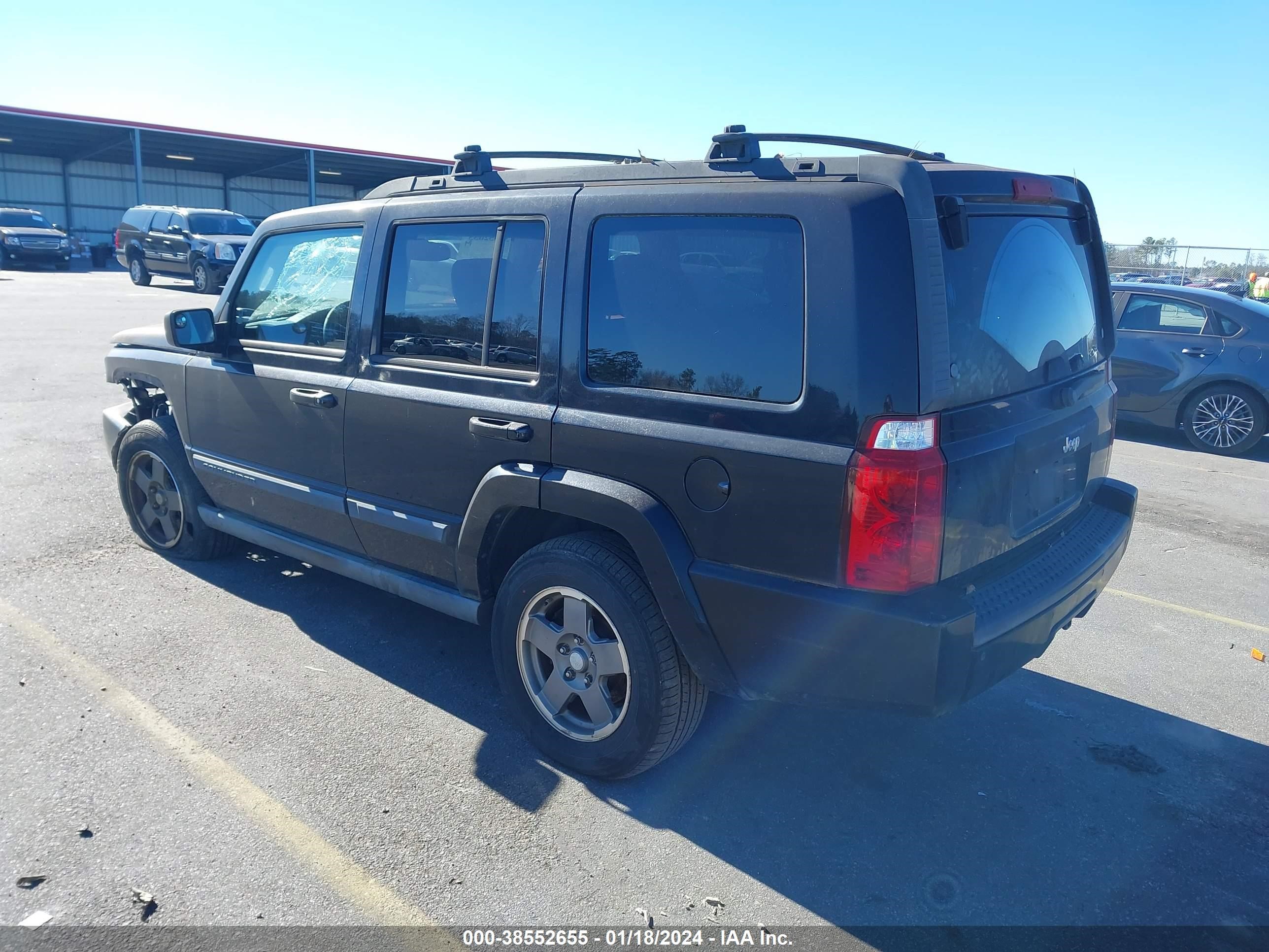 Photo 2 VIN: 1J8HH48K97C655073 - JEEP COMMANDER 