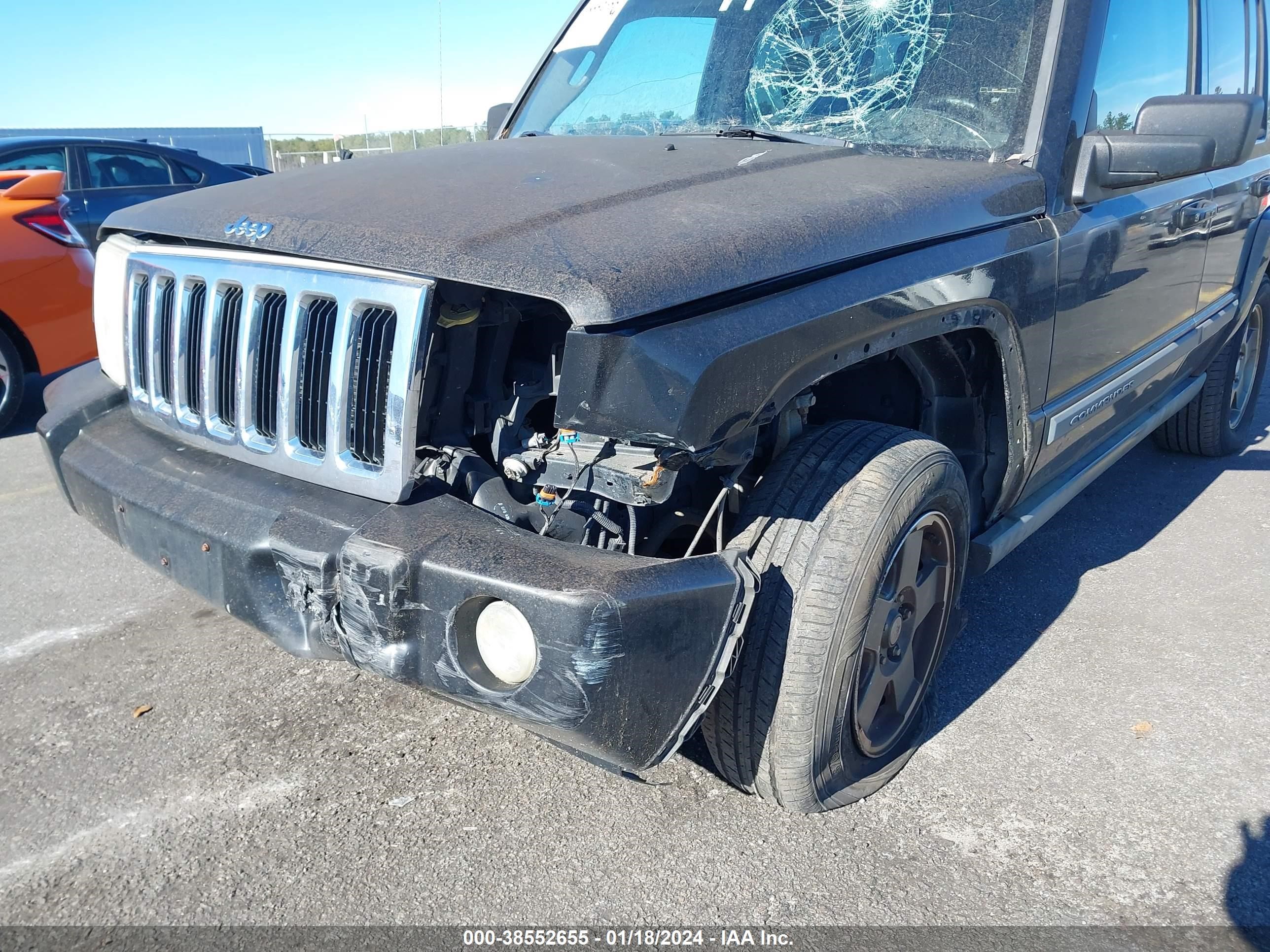 Photo 5 VIN: 1J8HH48K97C655073 - JEEP COMMANDER 