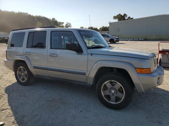 Photo 3 VIN: 1J8HH48K98C245178 - JEEP COMMANDER 