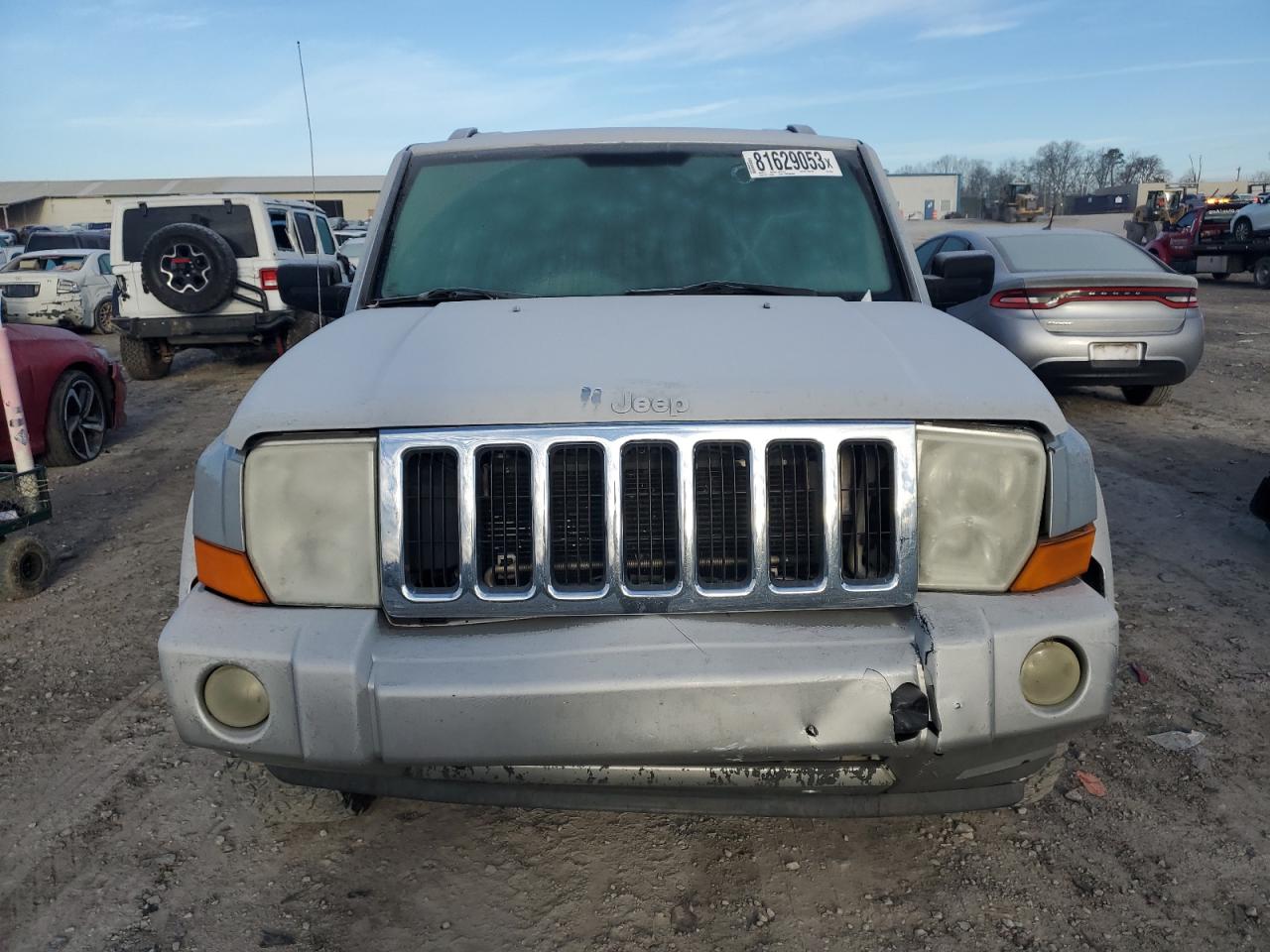 Photo 4 VIN: 1J8HH48N36C239206 - JEEP COMMANDER 