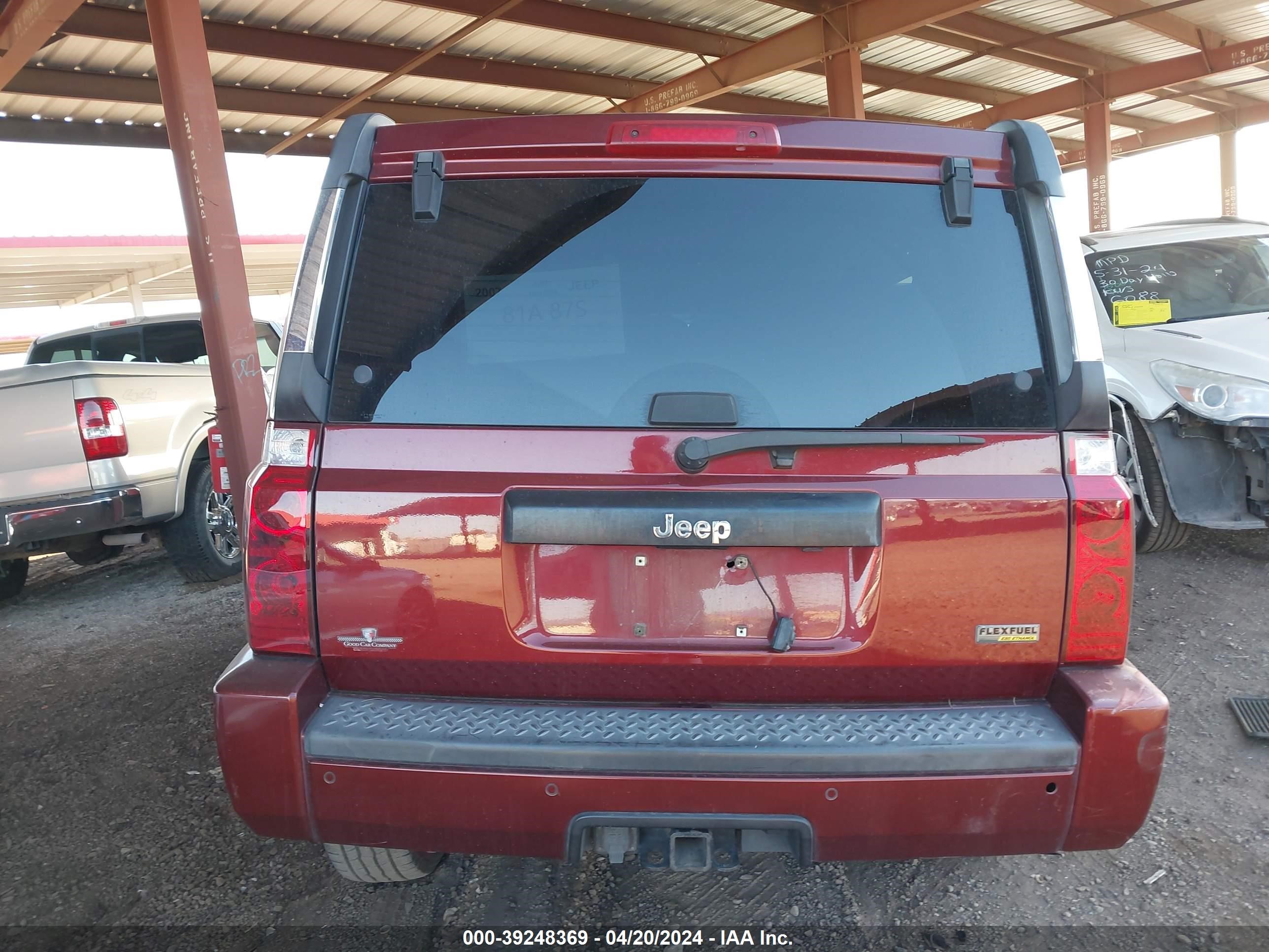 Photo 15 VIN: 1J8HH48P97C547502 - JEEP COMMANDER 