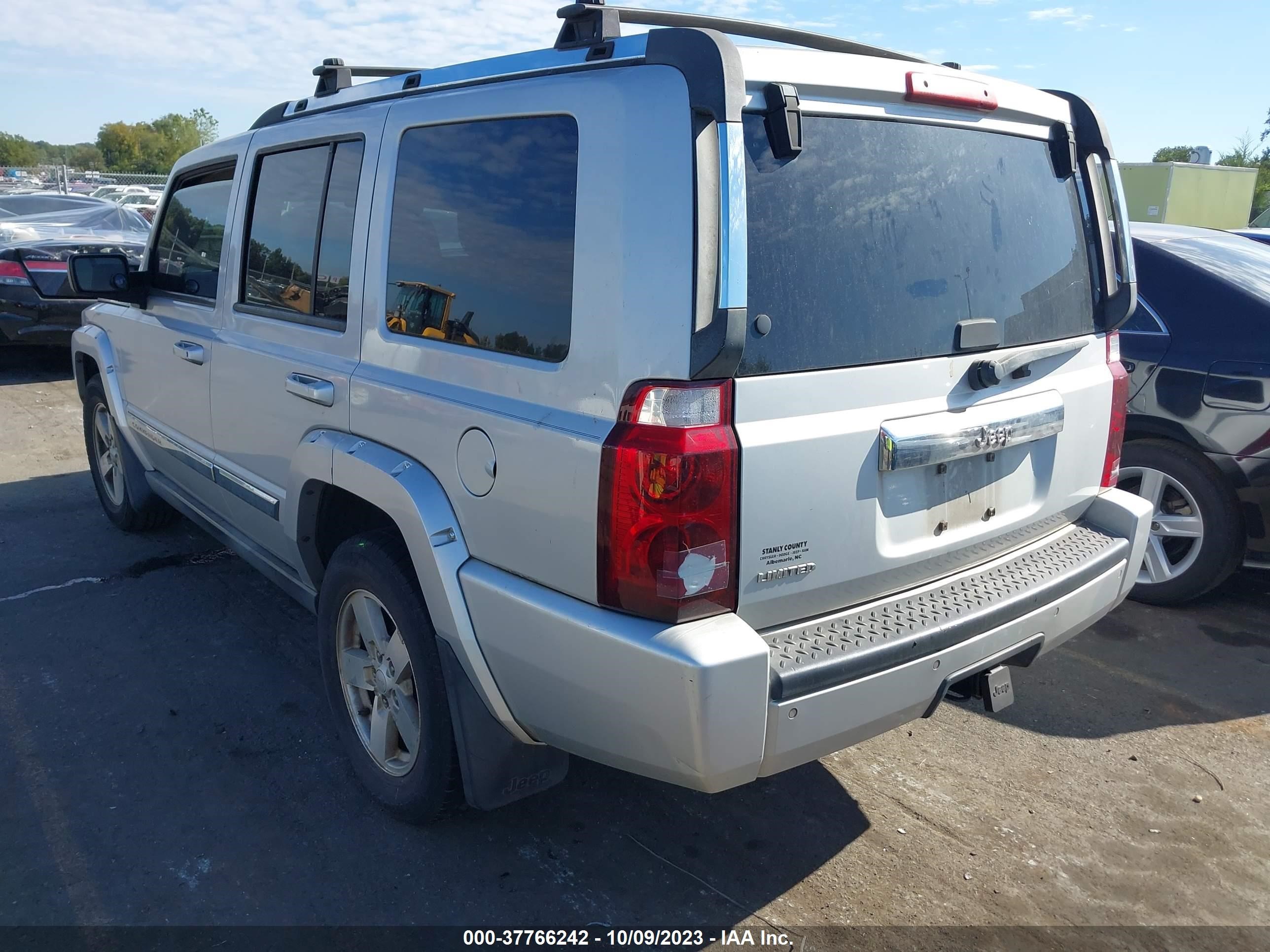 Photo 2 VIN: 1J8HH58N86C353062 - JEEP COMMANDER 