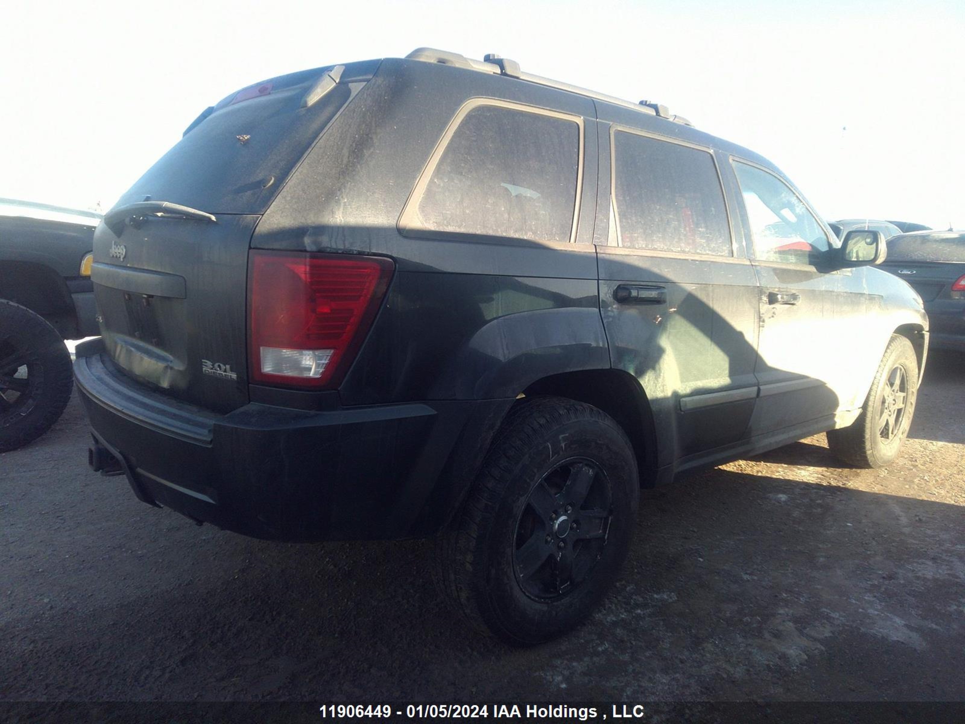 Photo 3 VIN: 1J8HR48M38C234076 - JEEP GRAND CHEROKEE 