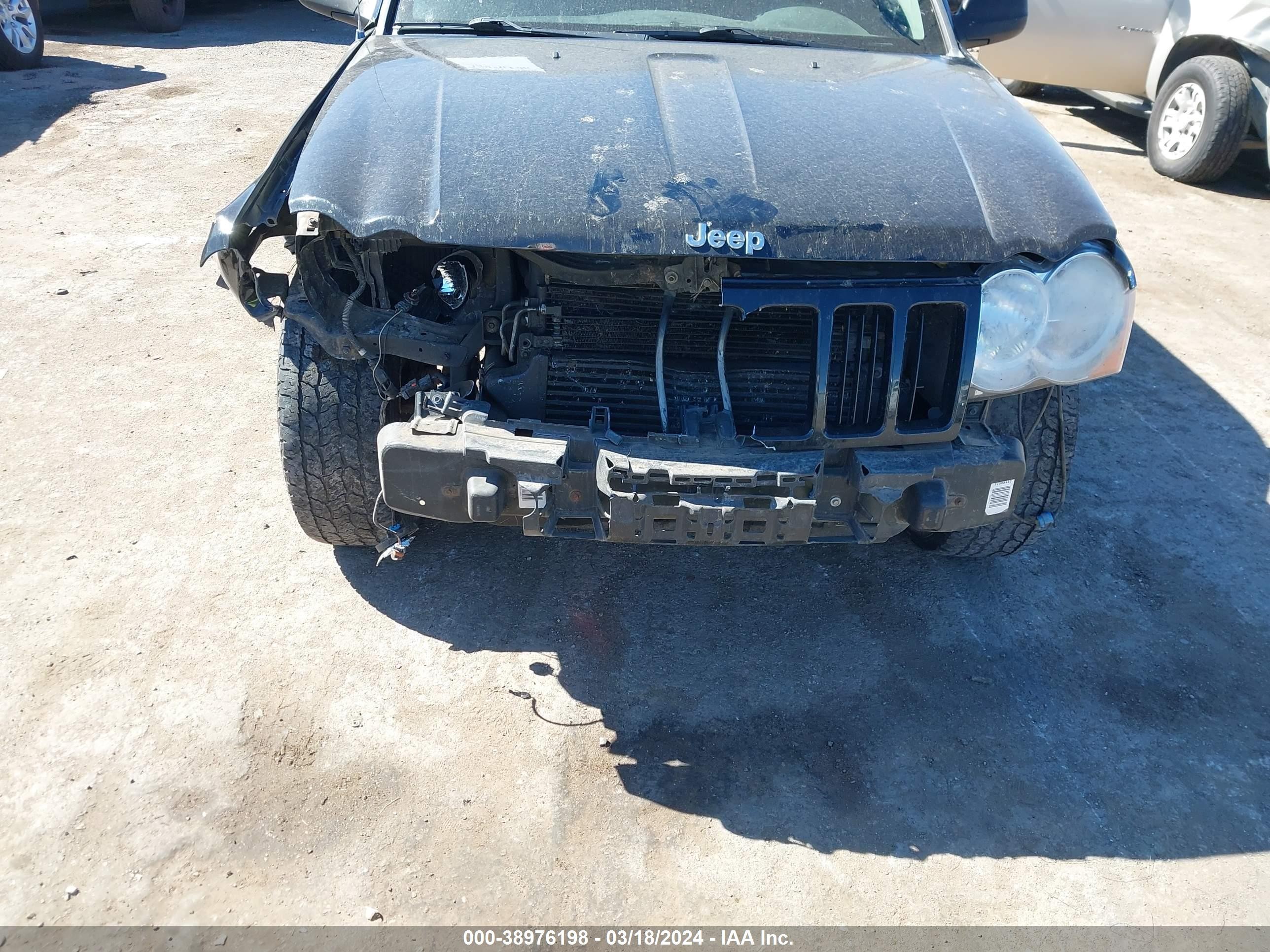 Photo 5 VIN: 1J8HR48M48C174471 - JEEP GRAND CHEROKEE 