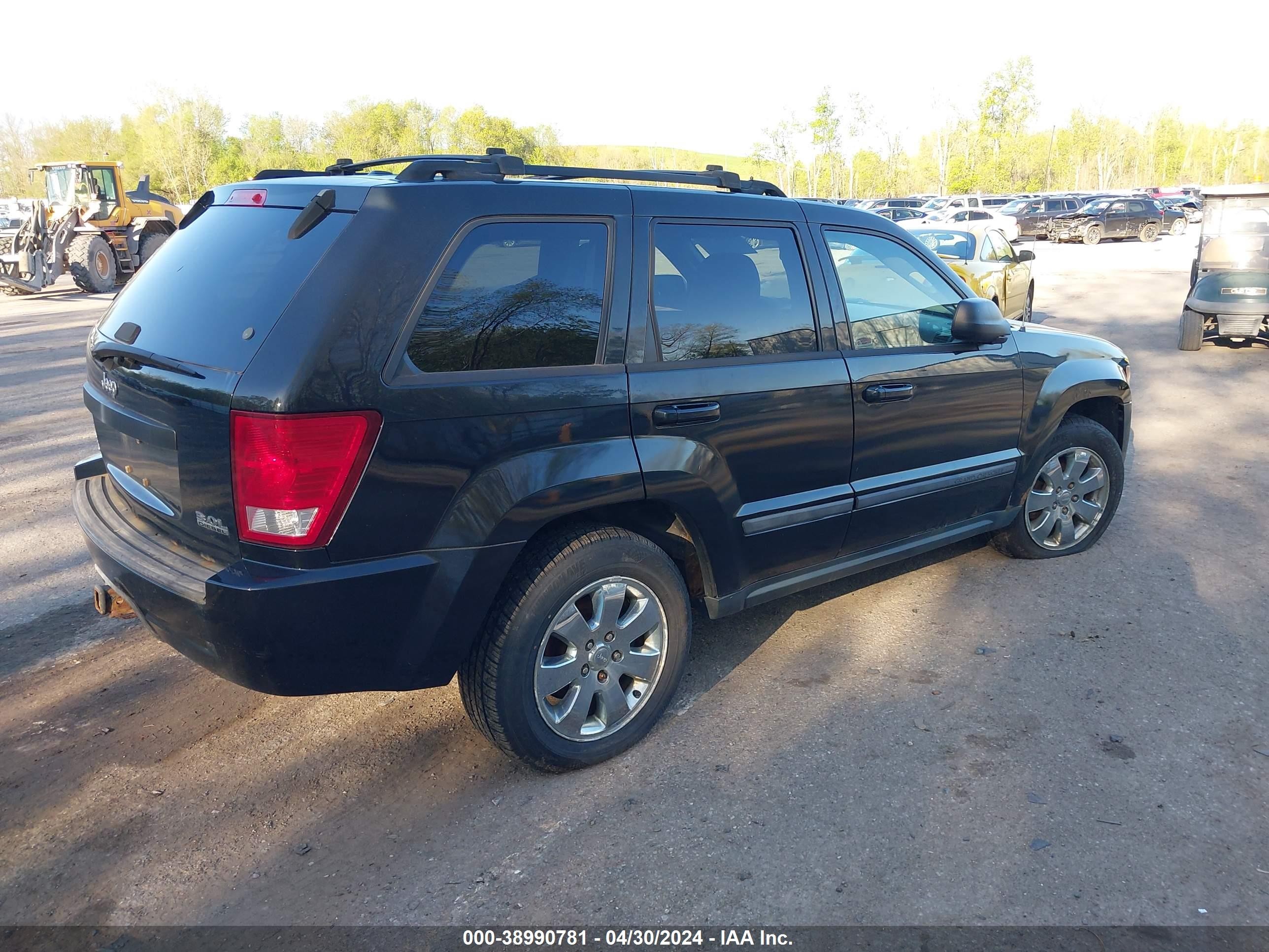 Photo 3 VIN: 1J8HR48M48C218422 - JEEP GRAND CHEROKEE 