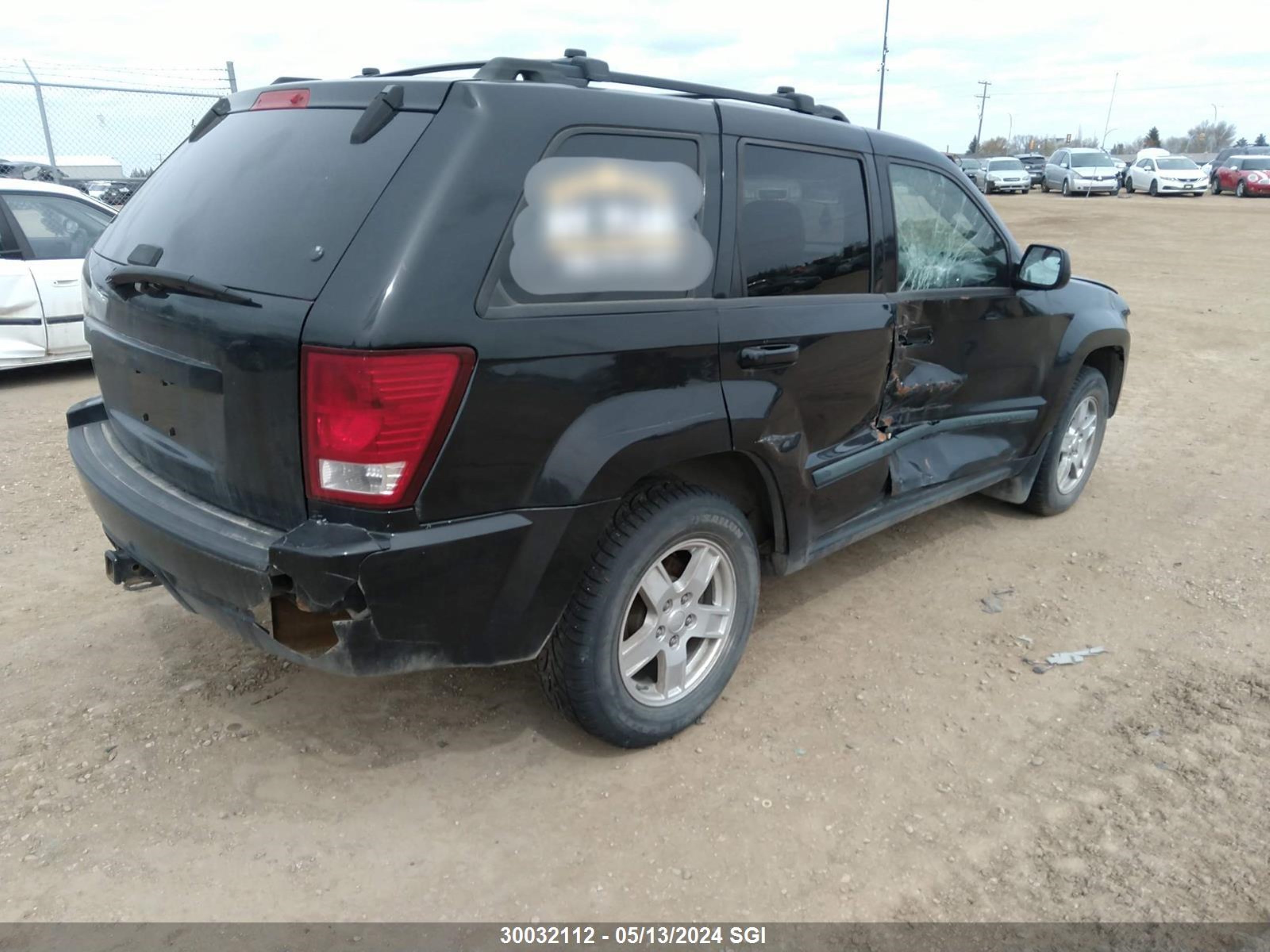 Photo 3 VIN: 1J8HR48M68C233648 - JEEP GRAND CHEROKEE 