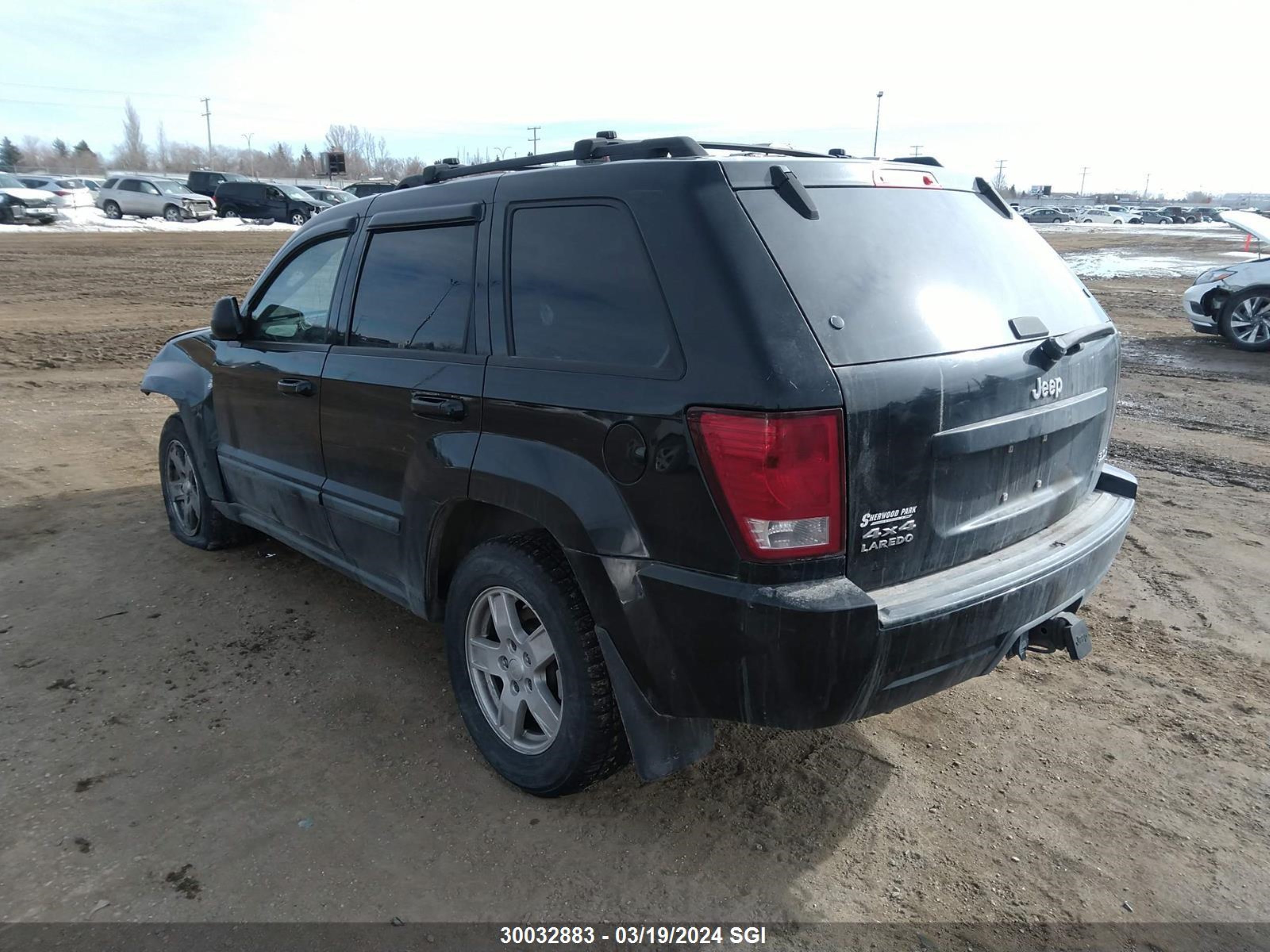 Photo 2 VIN: 1J8HR48MX7C674794 - JEEP GRAND CHEROKEE 