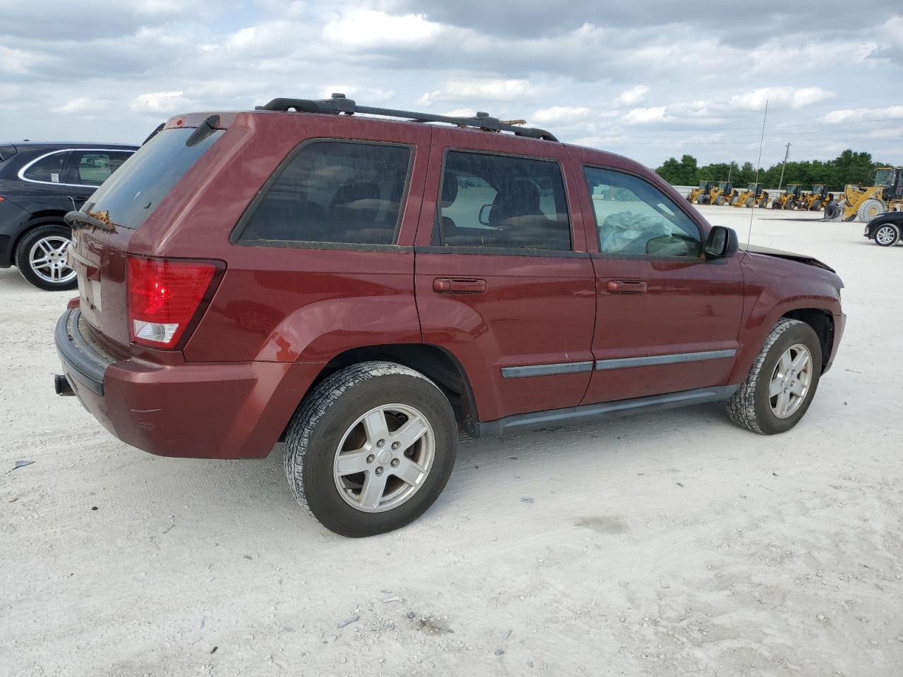 Photo 2 VIN: 1J8HR48N07C607890 - JEEP GRAND CHEROKEE 