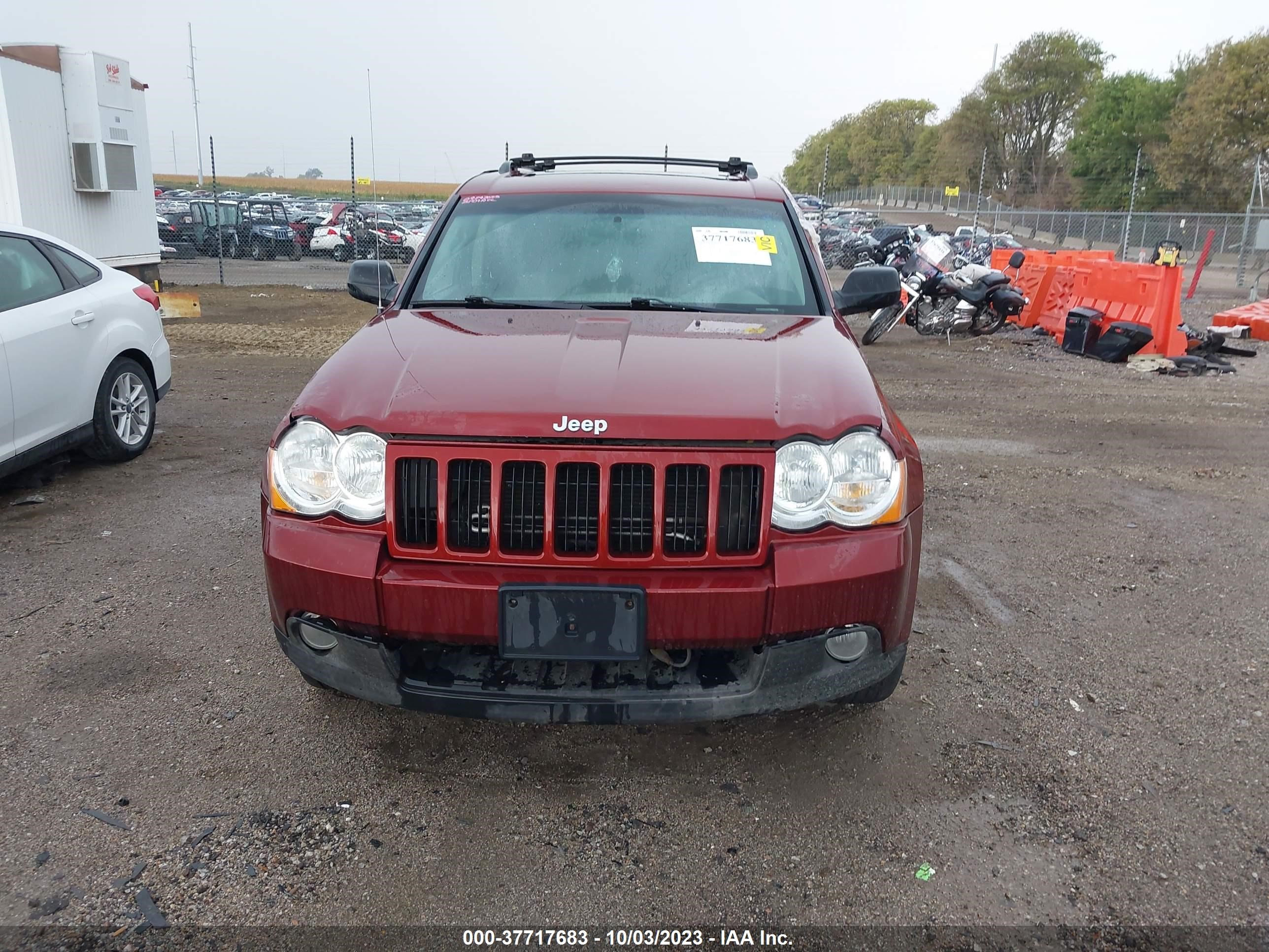 Photo 11 VIN: 1J8HR48N18C220590 - JEEP GRAND CHEROKEE 