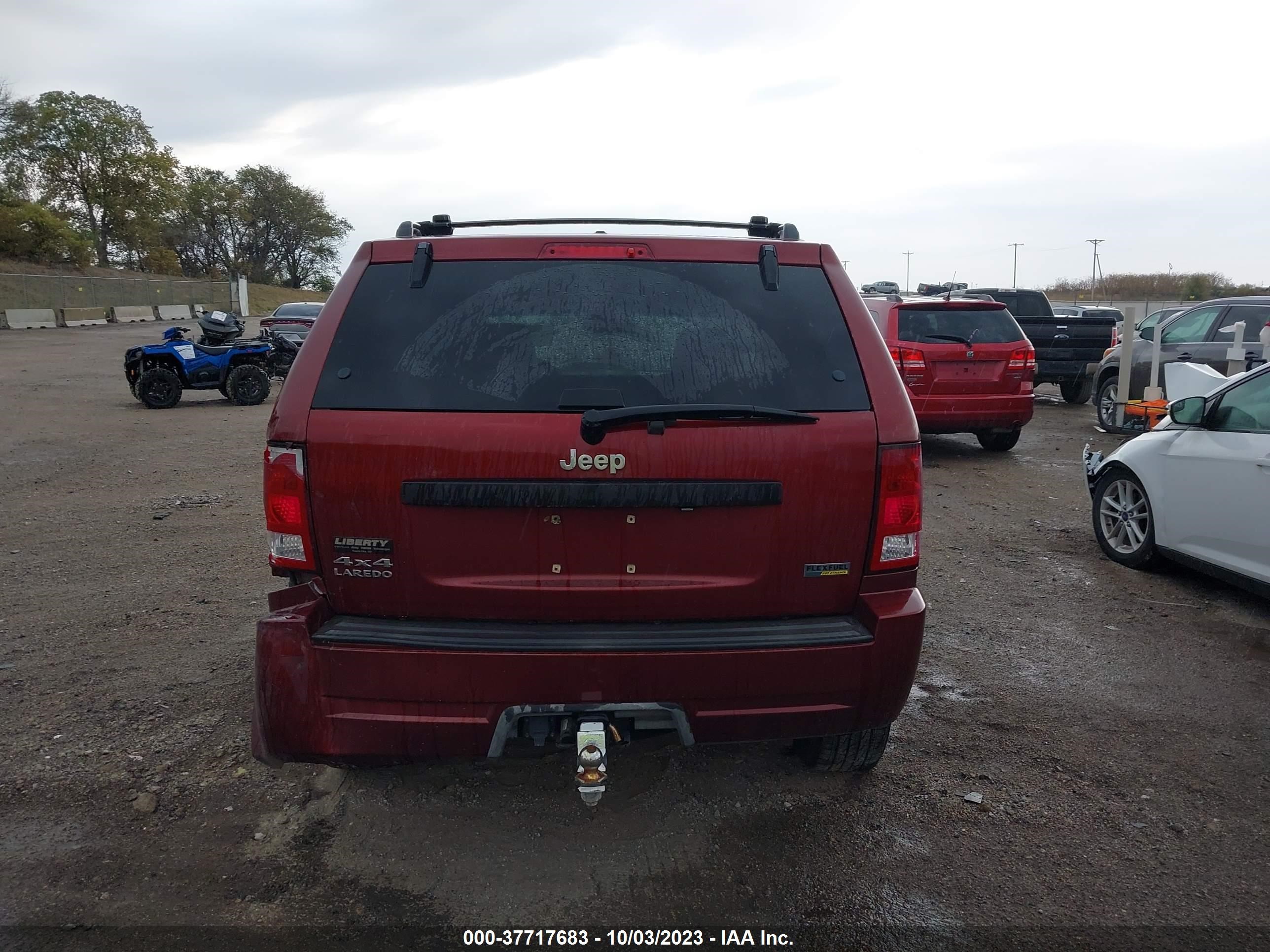 Photo 15 VIN: 1J8HR48N18C220590 - JEEP GRAND CHEROKEE 