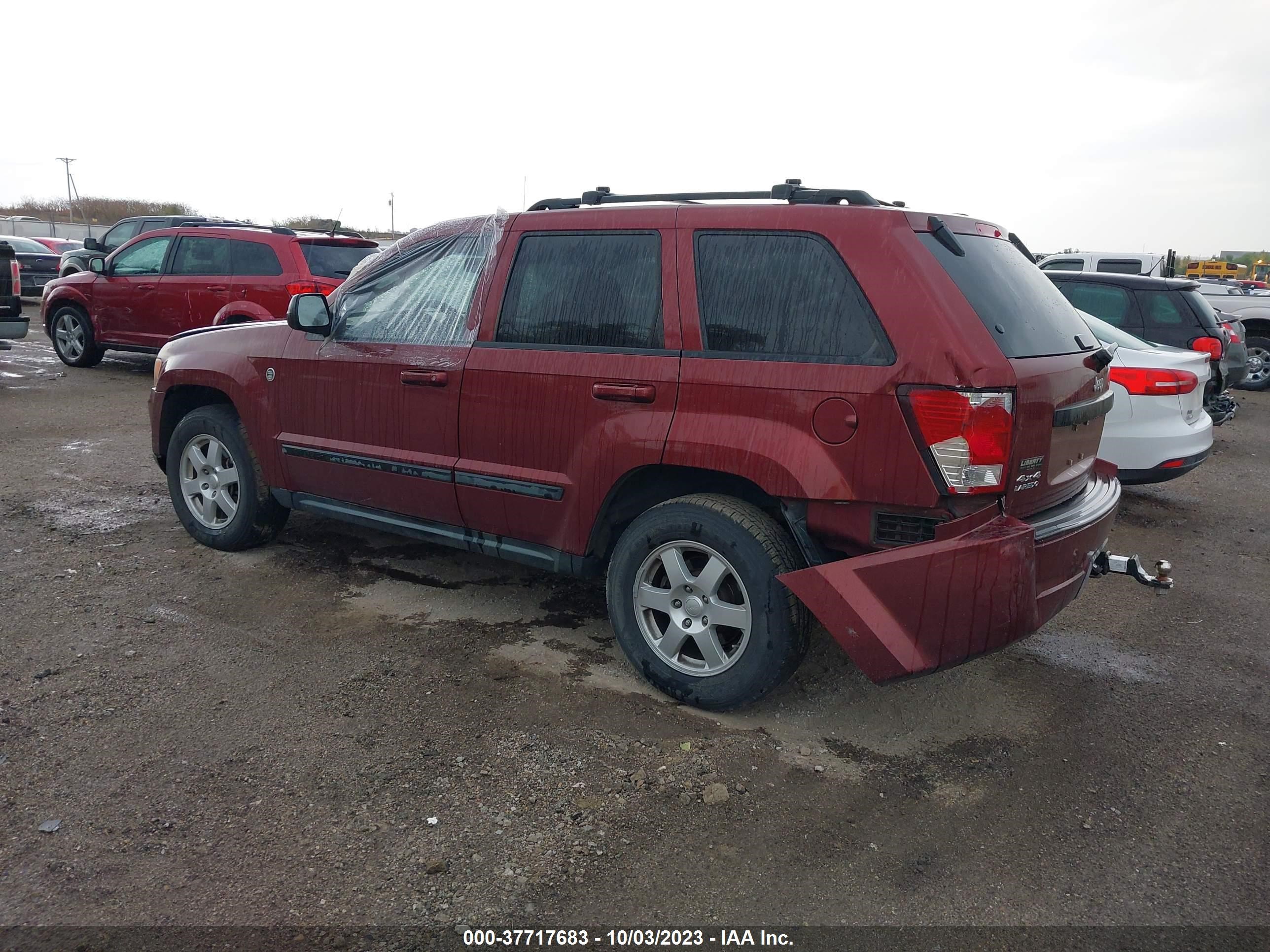 Photo 2 VIN: 1J8HR48N18C220590 - JEEP GRAND CHEROKEE 