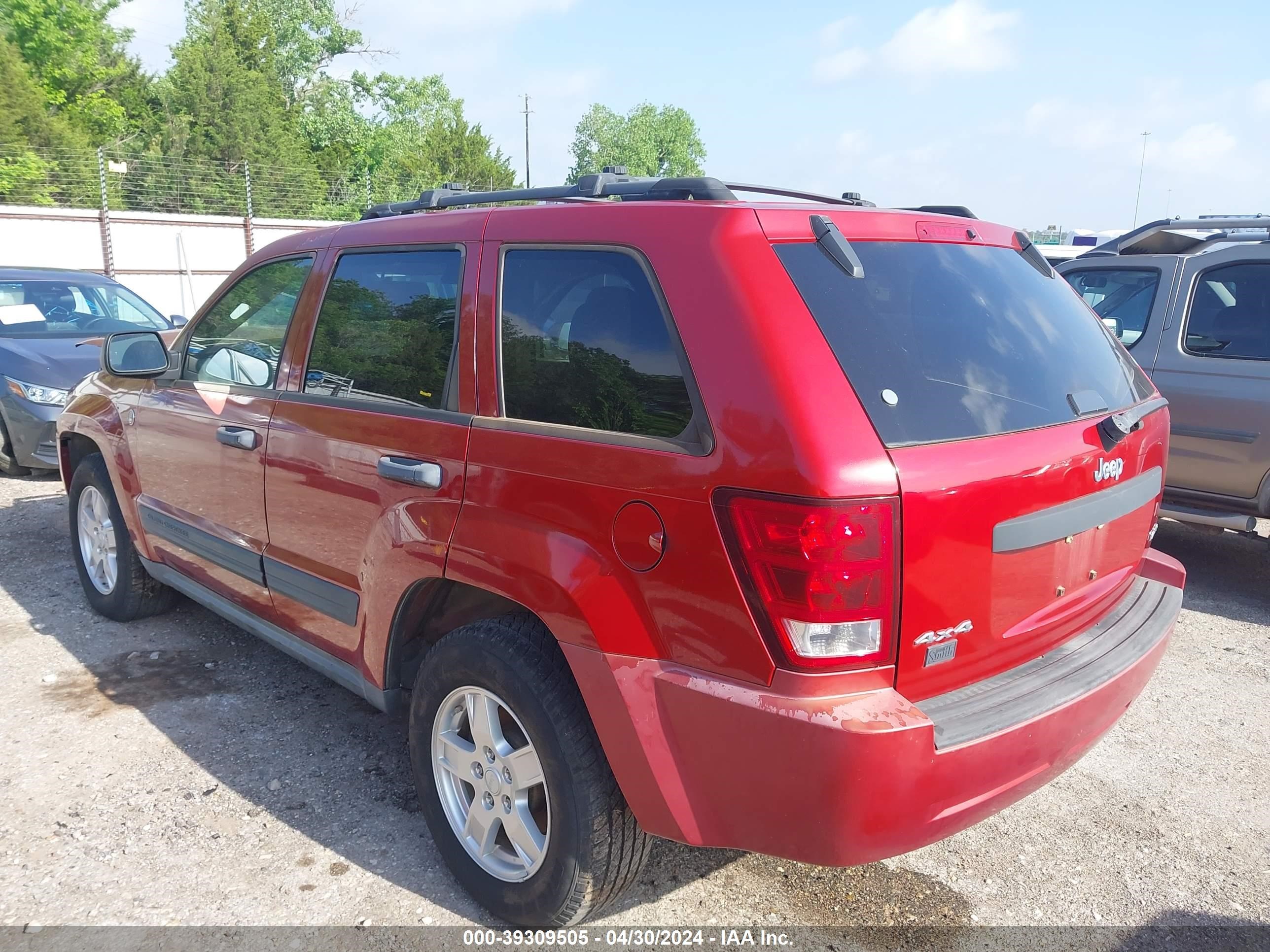 Photo 2 VIN: 1J8HR48N35C620677 - JEEP GRAND CHEROKEE 